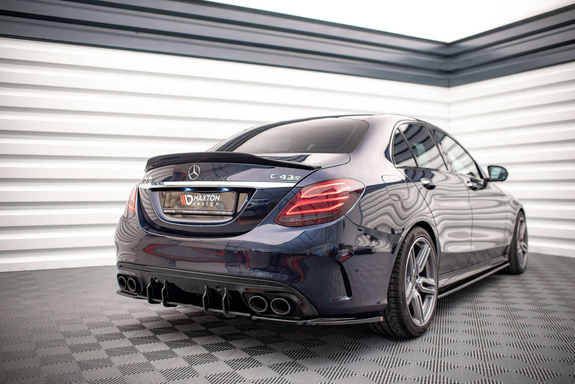 Maxton Design Street Pro Heckschürze passend für Mercedes-AMG C 43 Limousine W205 Facelift