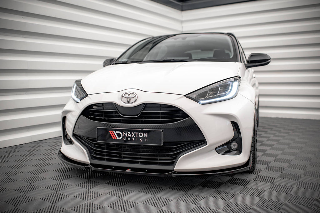Maxton Design Street+ Spoilerlippe Front Ansatz V.1 + Flaps passend für Toyota Yaris Mk4
