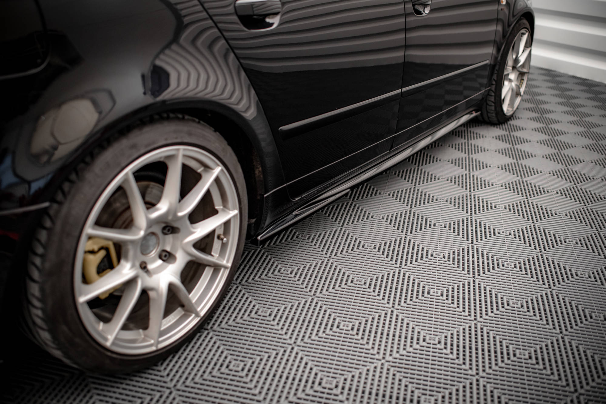 Maxton Design Street+ Seitenschweller Leisten passend für Seat Exeo schwarz Hochglanz