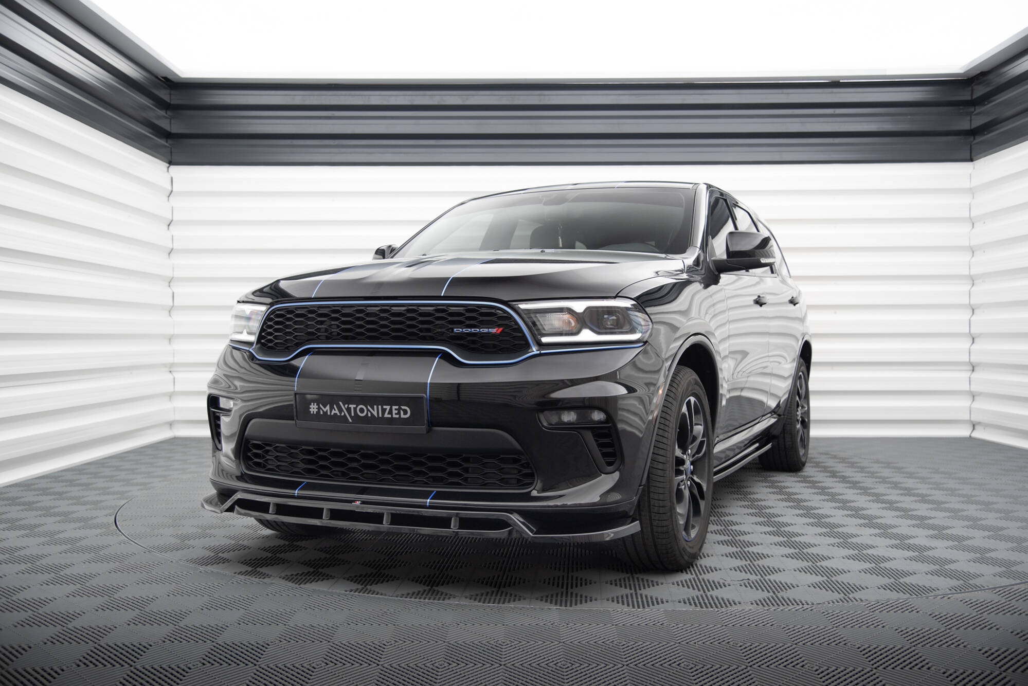 Maxton Design Street+ Spoilerlippe Front Ansatz passend für Dodge Durango Mk3 Facelift schwarz Hochglanz