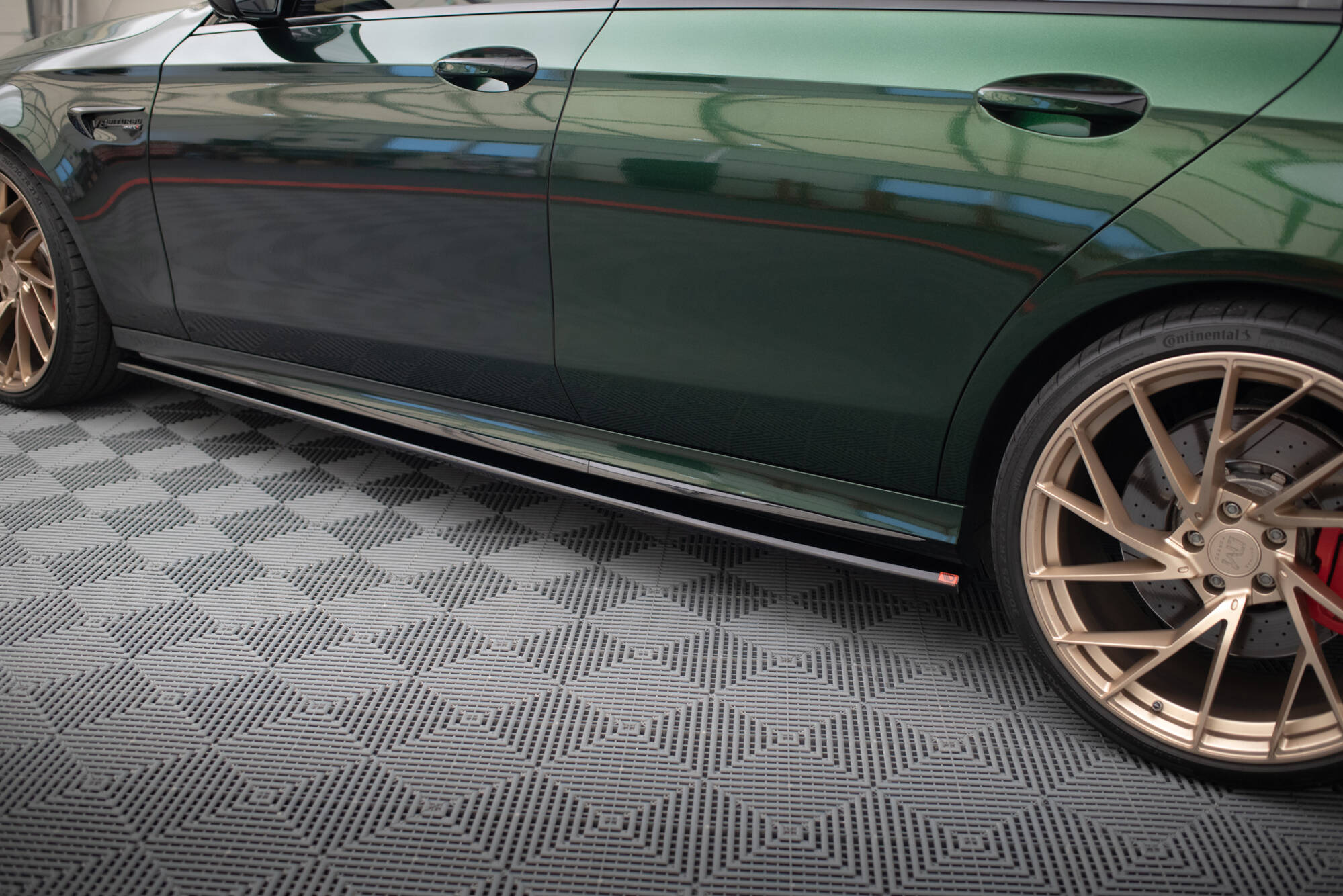 Maxton Design Street+ Seitenschweller Leisten passend für Mercedes-AMG E63 W213 Facelift schwarz Hochglanz