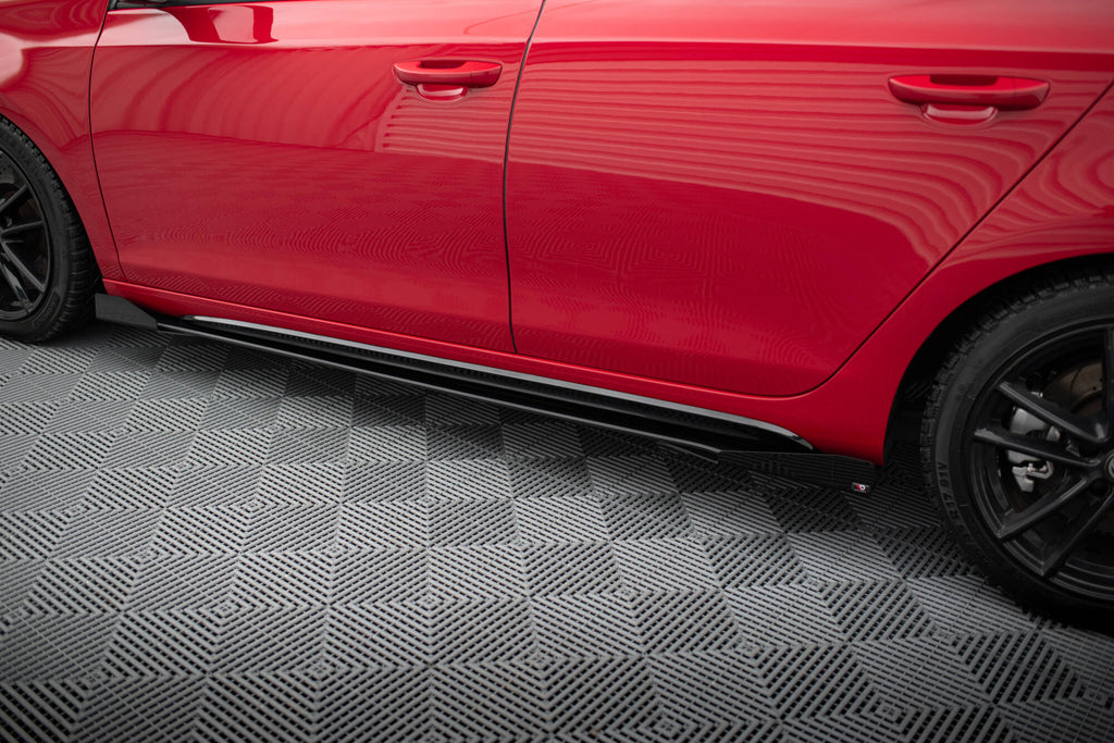 Maxton Design Street Pro Street+ Seitenschweller Leisten + Flaps passend für VW Golf GTI Mk6 schwarz Hochglanz