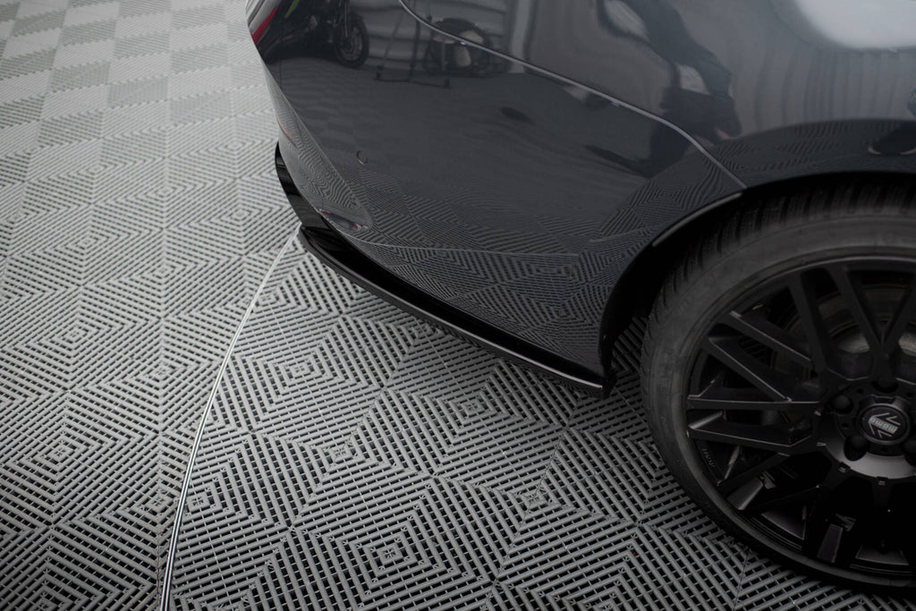 Maxton Design Heck Ansatz Flaps Diffusor V.2 passend für Cupra Leon ST Mk1 Facelift schwarz Hochglanz