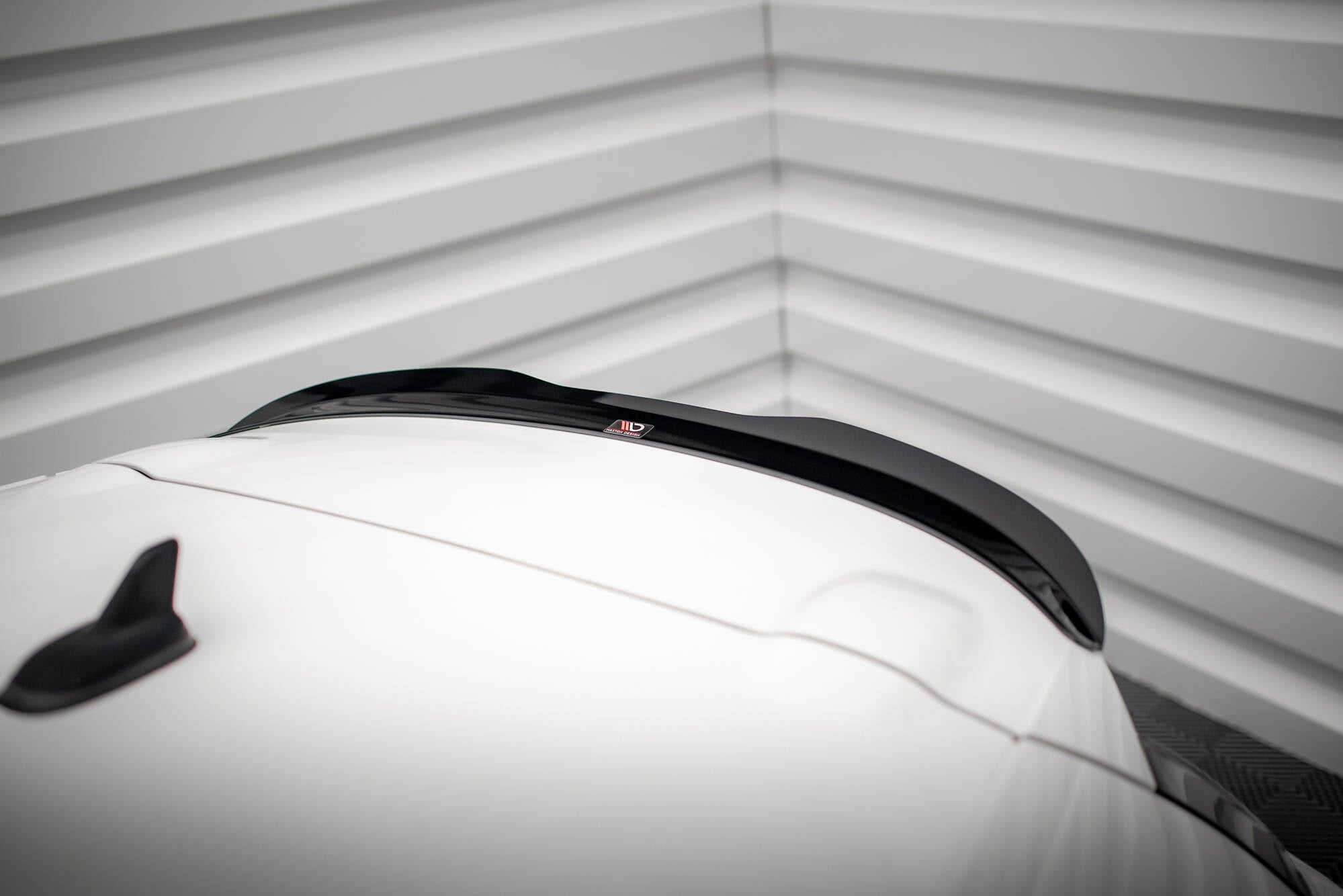 Maxton Design Spoiler CAP passend für VW SCIROCCO R schwarz Hochglanz