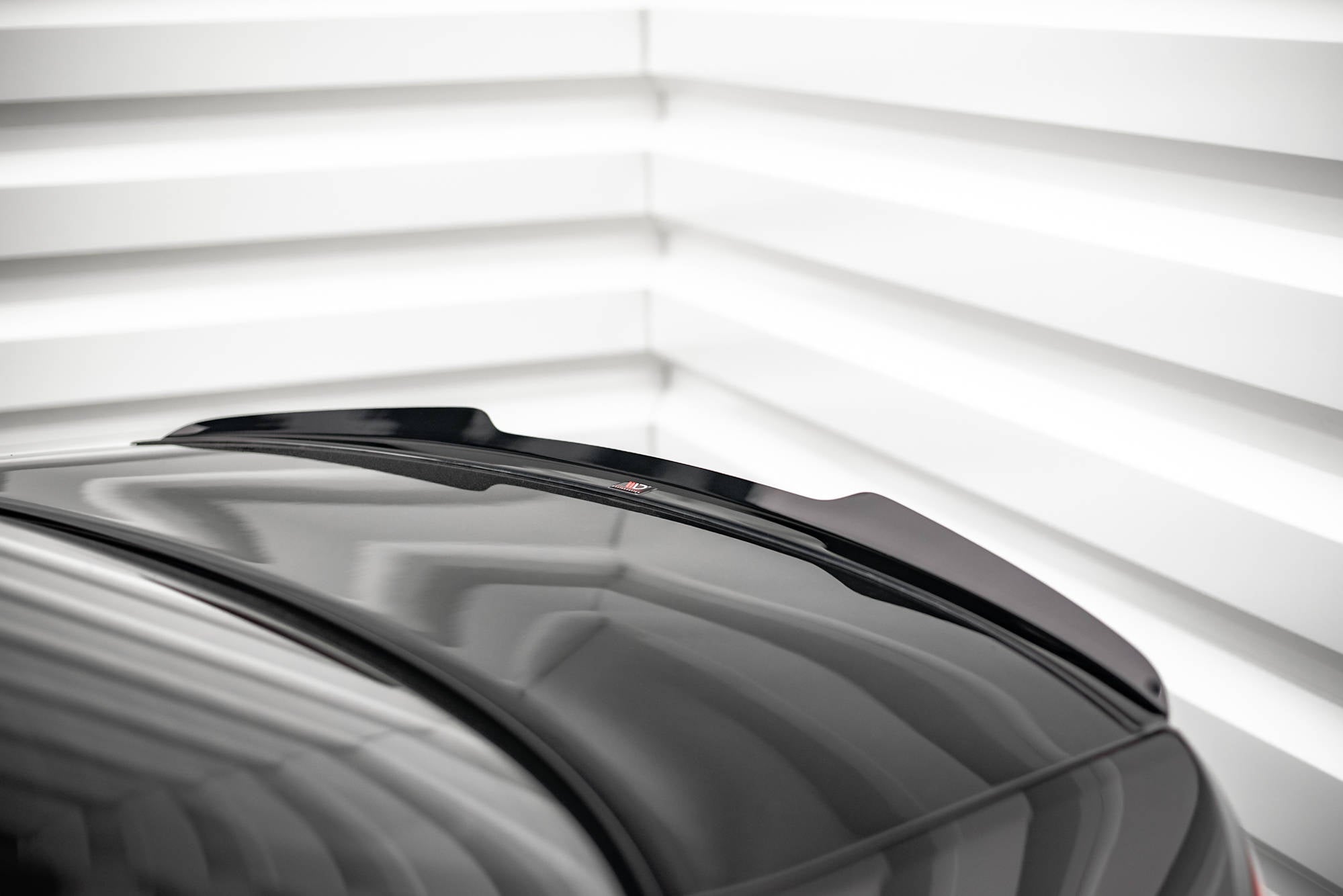 Maxton Design Spoiler CAP passend für Audi S8 D3 schwarz Hochglanz