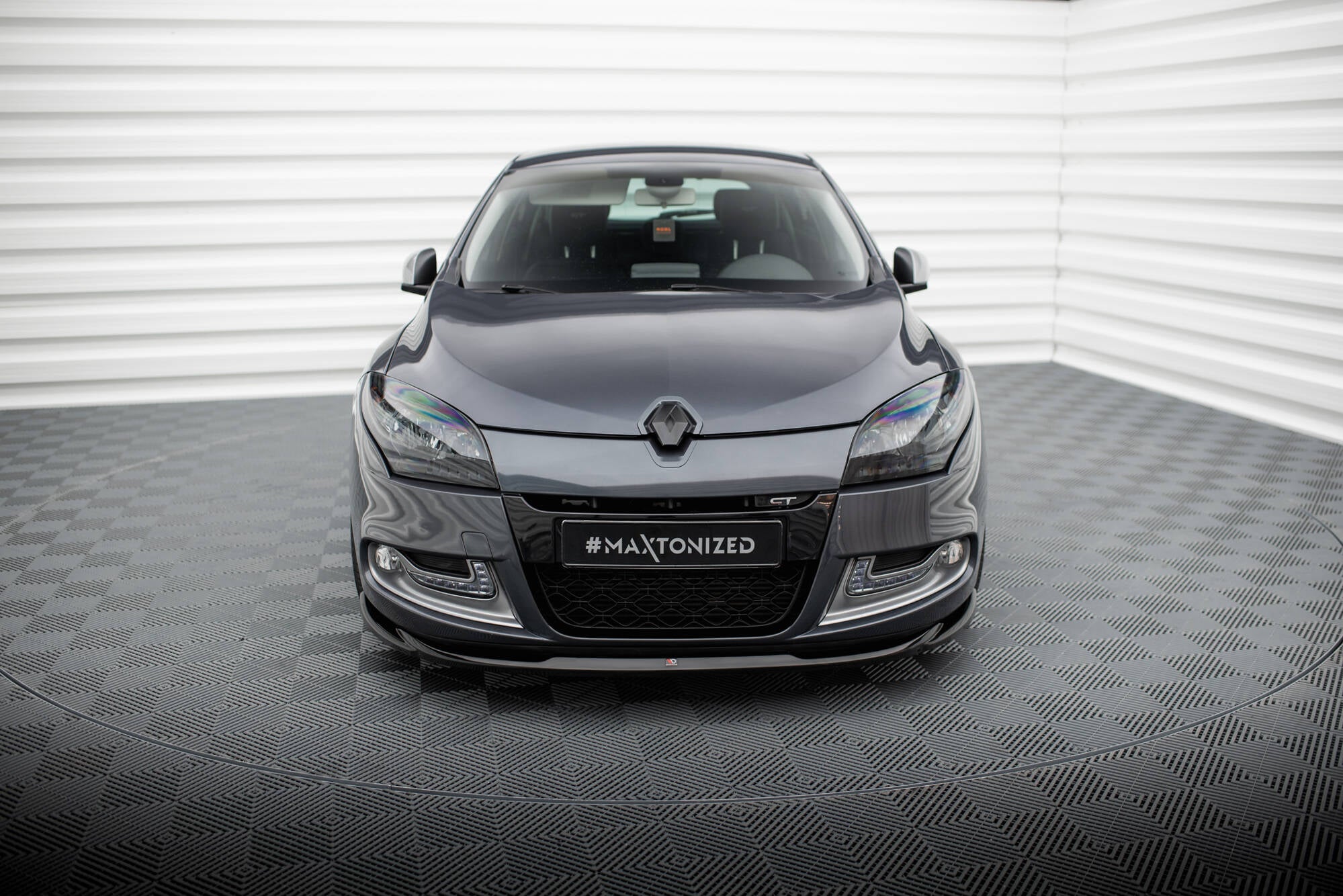 Maxton Design Street+ Spoilerlippe Front Ansatz V.2 passend für Renault Megane GT Mk3 Facelift schwarz Hochglanz