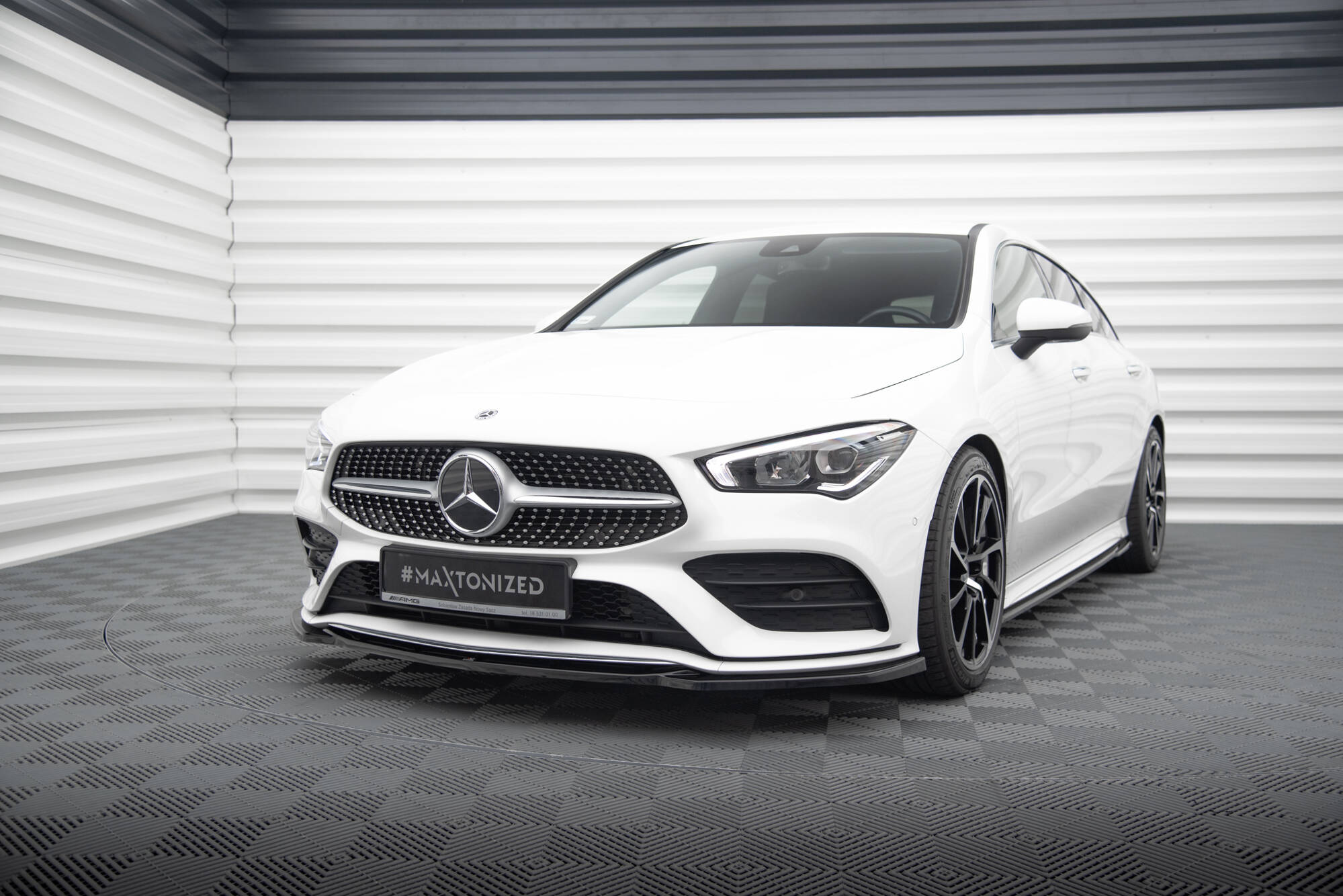 Maxton Design Street+ Spoilerlippe Front Ansatz V.1 passend für Mercedes-Benz CLA A35 AMG / AMG-Line C118 schwarz Hochglanz