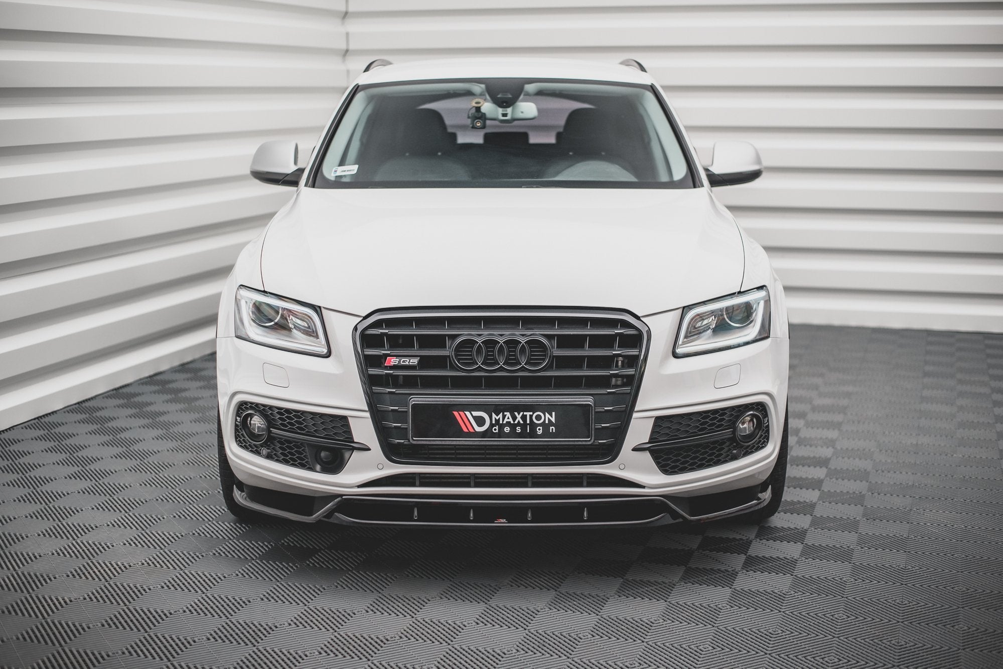 Maxton Design Street+ Spoilerlippe Front Ansatz passend für Audi SQ5 / Q5 S-Line Mk1 (8R) schwarz Hochglanz