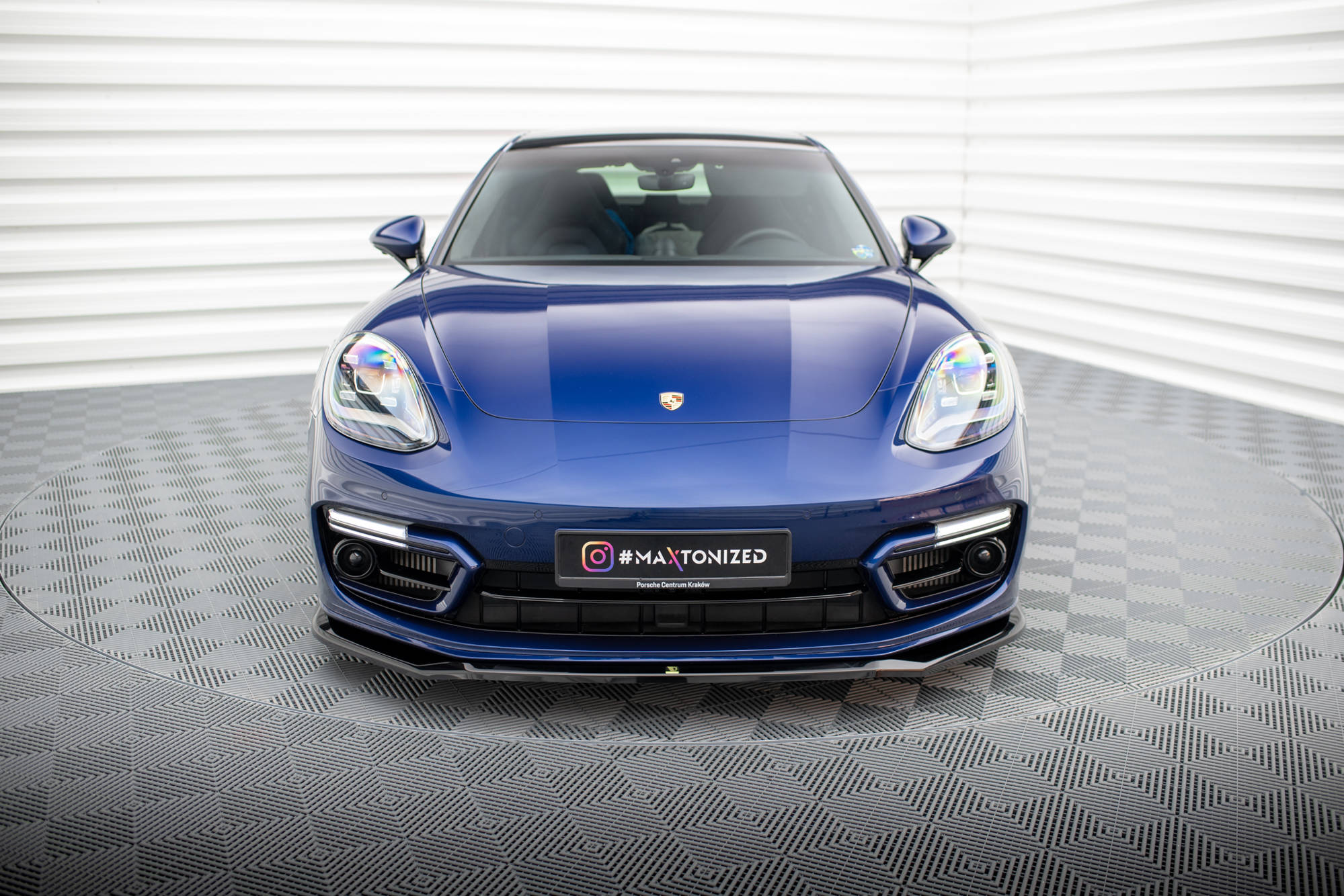 Maxton Design Street+ Spoilerlippe Front Ansatz V.1 passend für Porsche Panamera E-Hybrid 971 Facelift schwarz Hochglanz