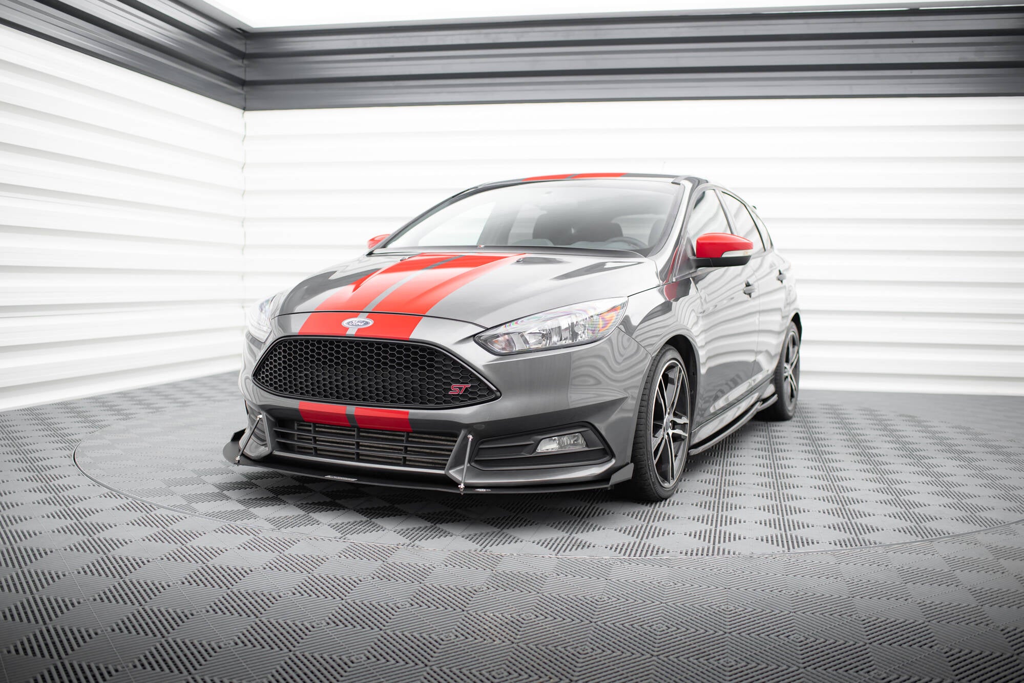 Maxton Design Sport Street+ Spoilerlippe Front Ansatz V.2 passend für Ford Focus ST Mk3 FL
