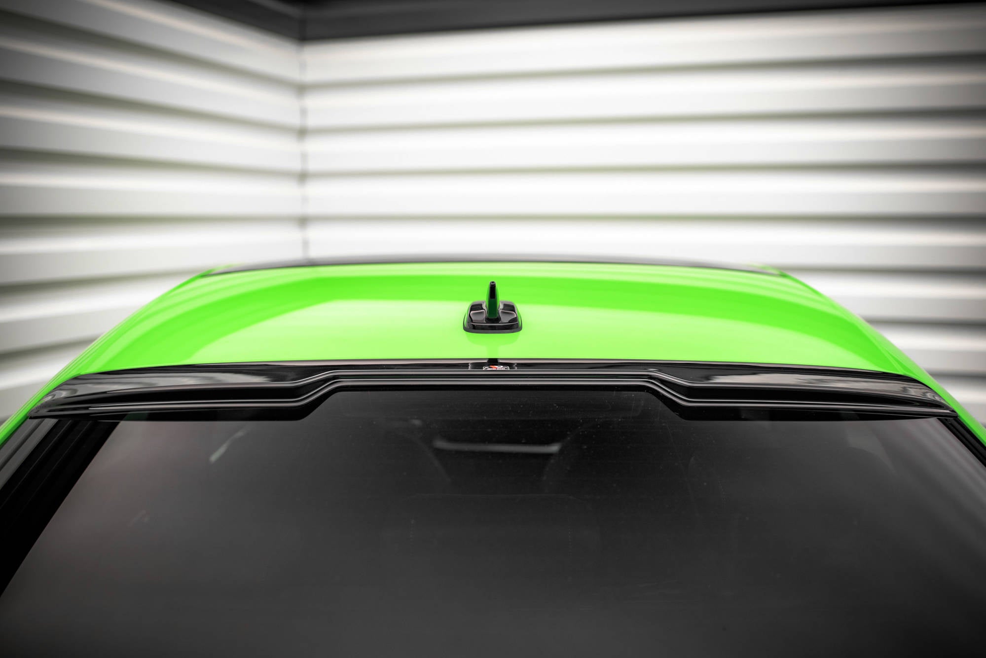 Maxton Design Heckscheiben Spoiler passend für Audi RS3 Limousine 8Y Facelift schwarz Hochglanz