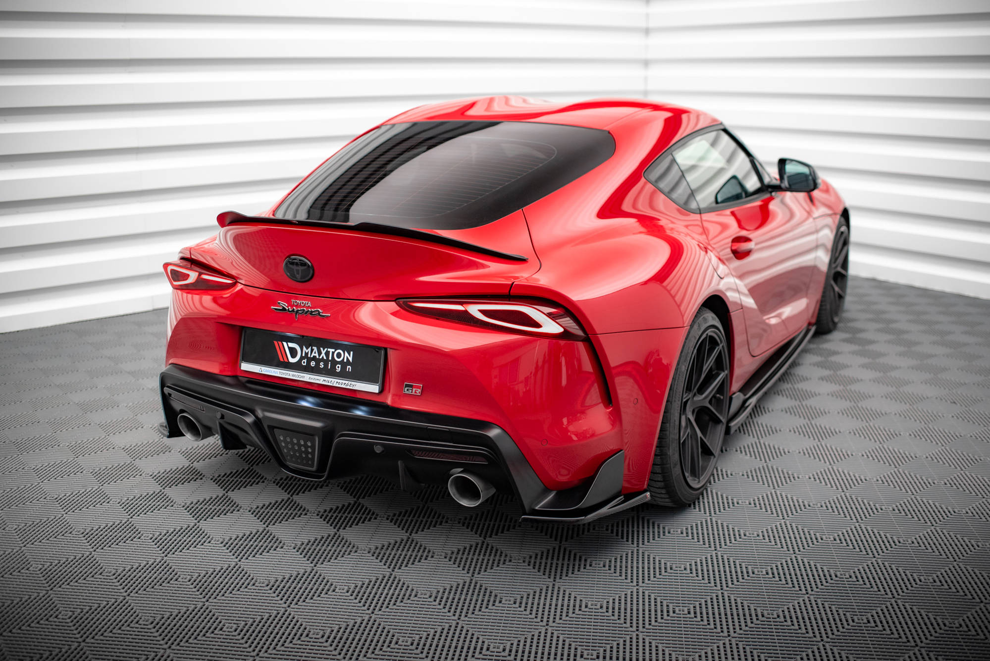 Maxton Design Heck Ansatz Flaps Diffusor V.3 passend für Toyota Supra Mk5 schwarz Hochglanz