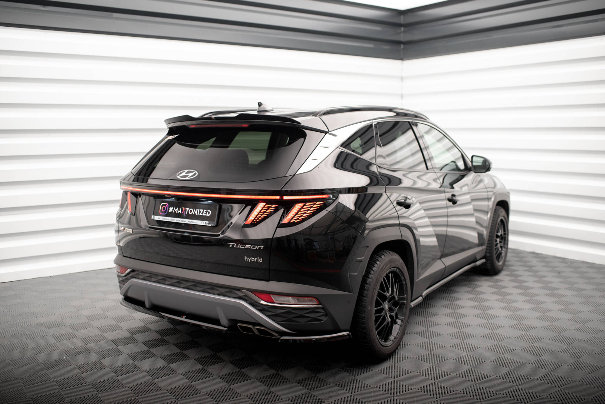 Maxton Design Spoiler CAP passend für Hyundai Tucson Mk4 Facelift schwarz Hochglanz