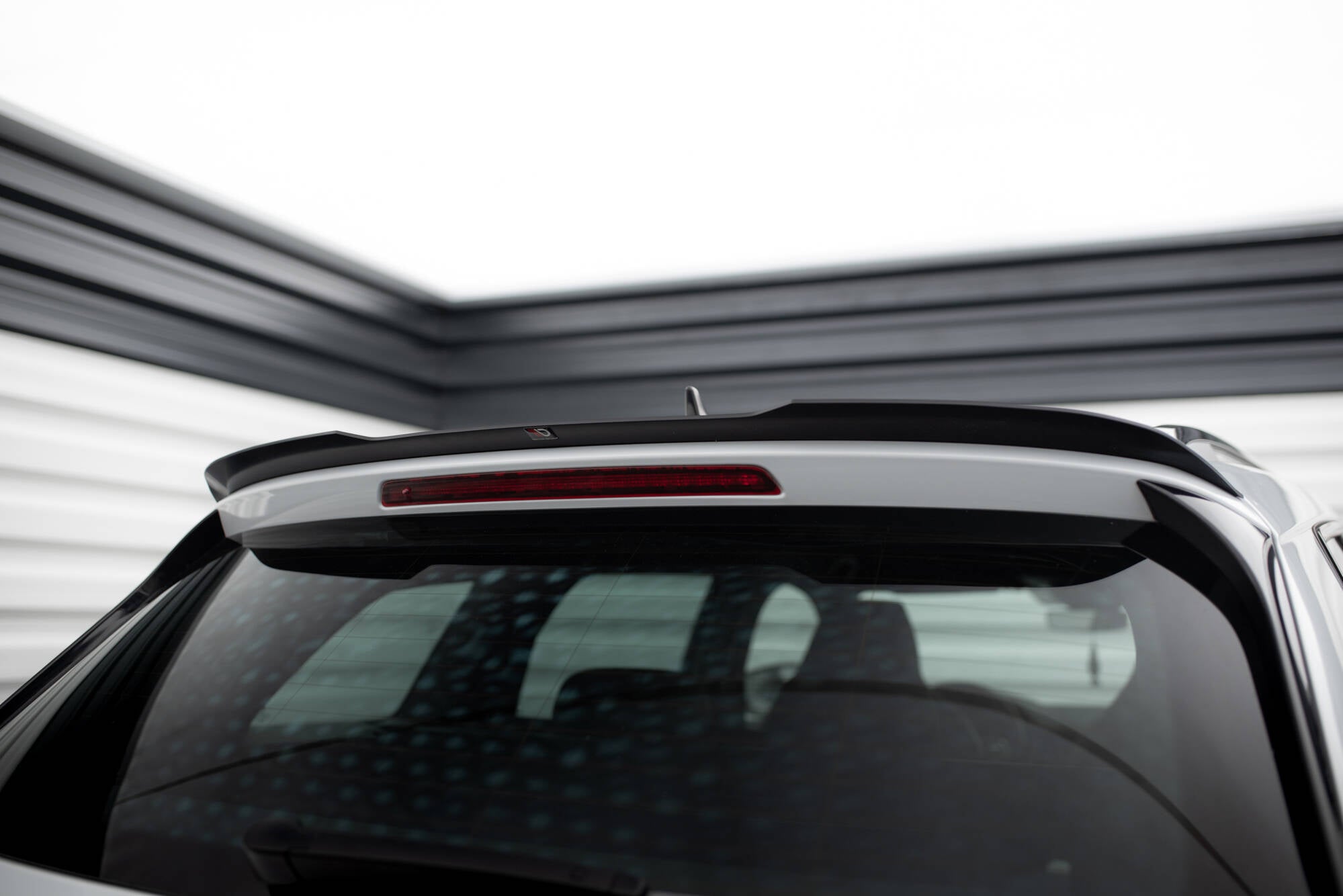 Maxton Design Spoiler CAP V.1 passend für Skoda Kodiaq Mk1 Sportline/RS schwarz Hochglanz