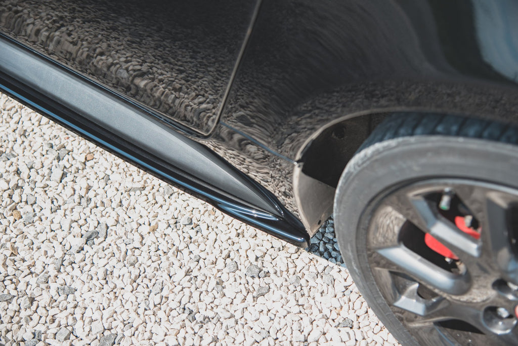 Maxton Design Street+ Seitenschweller Leisten passend für Abarth 124 Spider schwarz Hochglanz