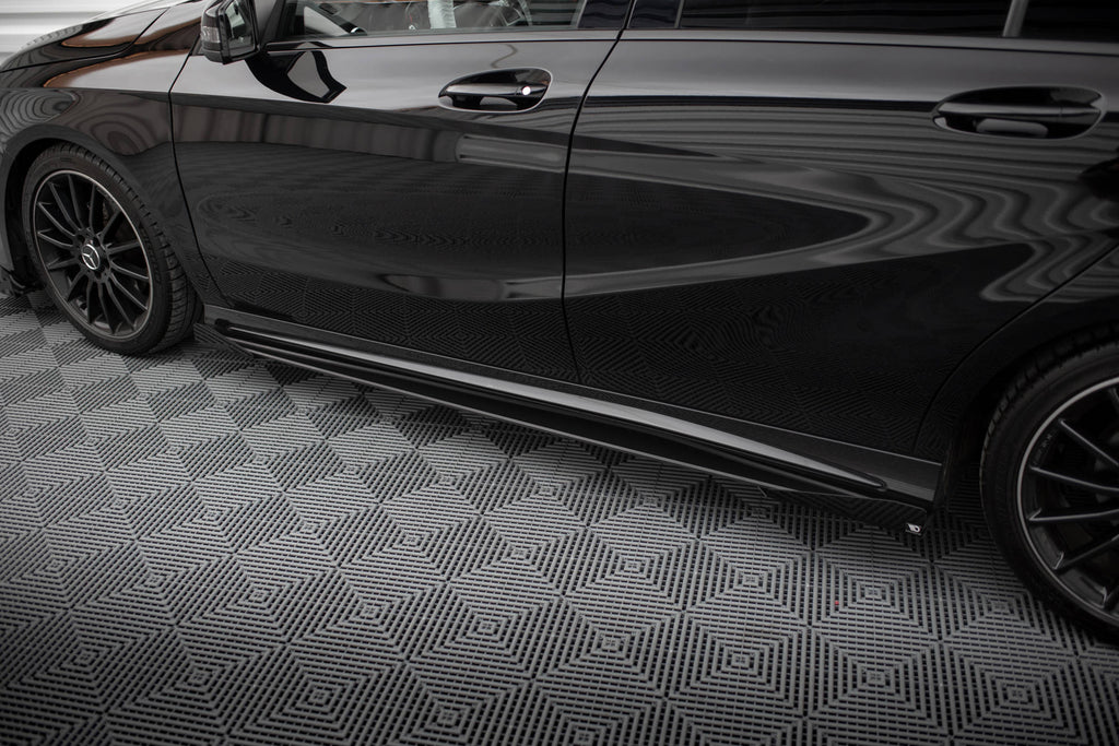 Maxton Design Street Pro Street+ Seitenschweller Leisten + Flaps passend für Mercedes-Benz A AMG-Line W176 Facelift schwarz Hochglanz