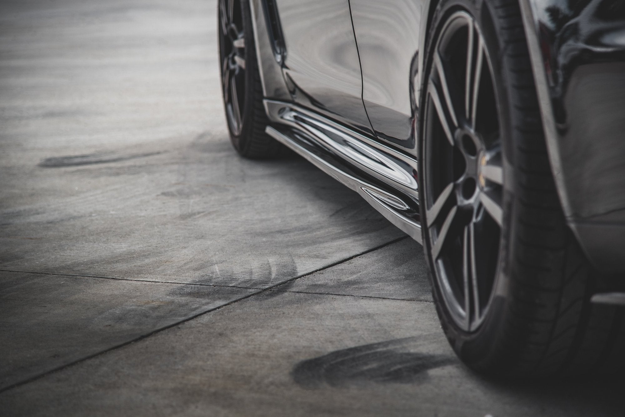 Maxton Design Street+ Seitenschweller Leisten passend für V.1 passend für Porsche Panamera Turbo 970 Facelift schwarz Hochglanz