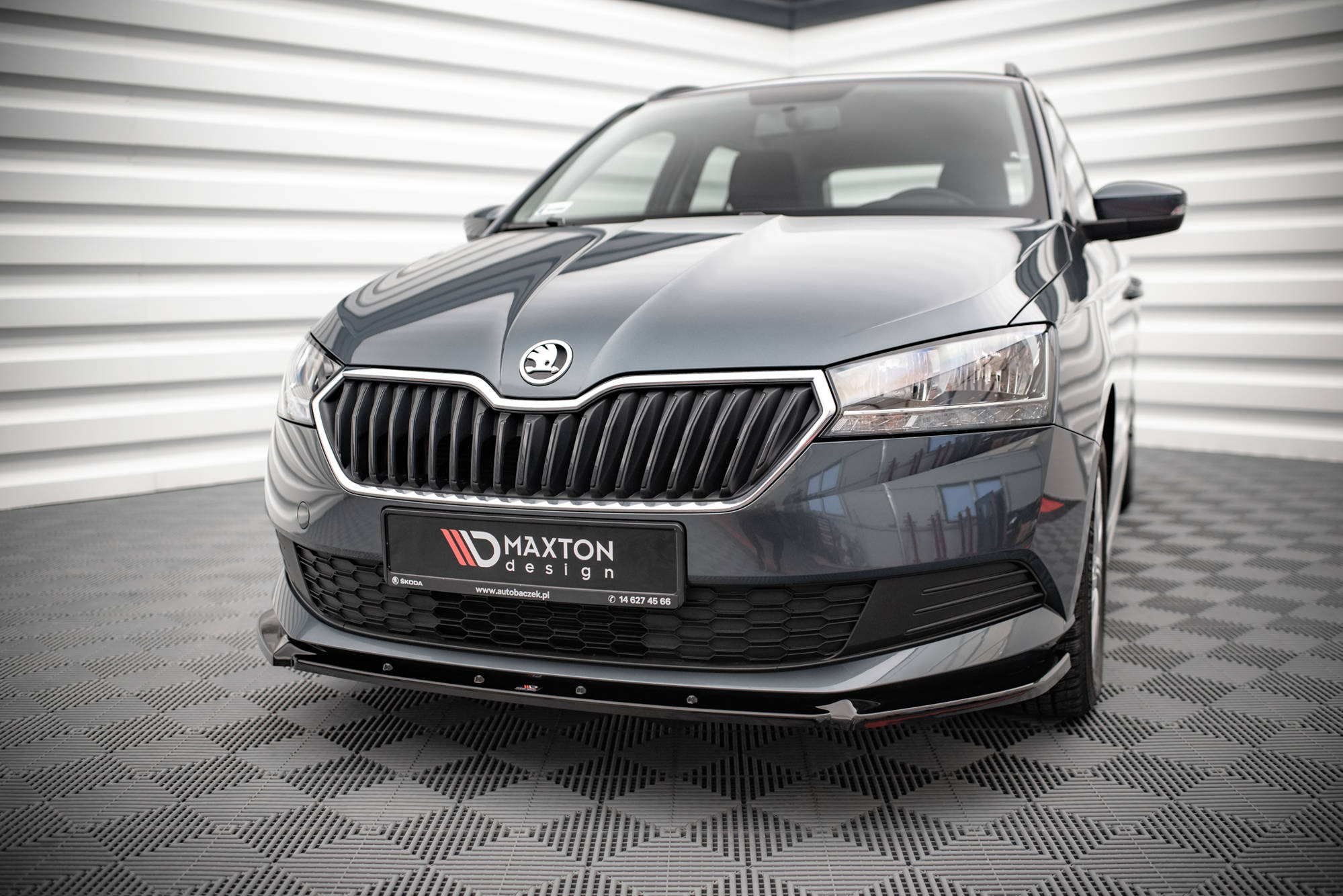 Maxton Design Street+ Spoilerlippe Front Ansatz passend für Skoda Fabia Mk3 Facelift schwarz Hochglanz