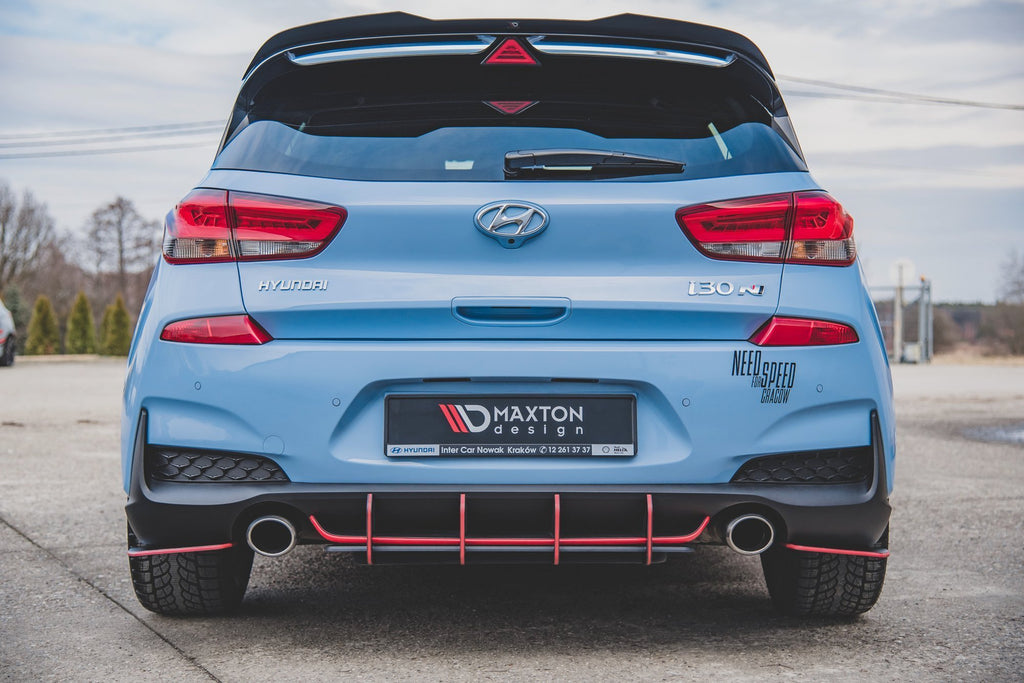 Maxton Design Robuste Racing Heckschürze V.1 passend für Hyundai I30 N Mk3 Hatchback