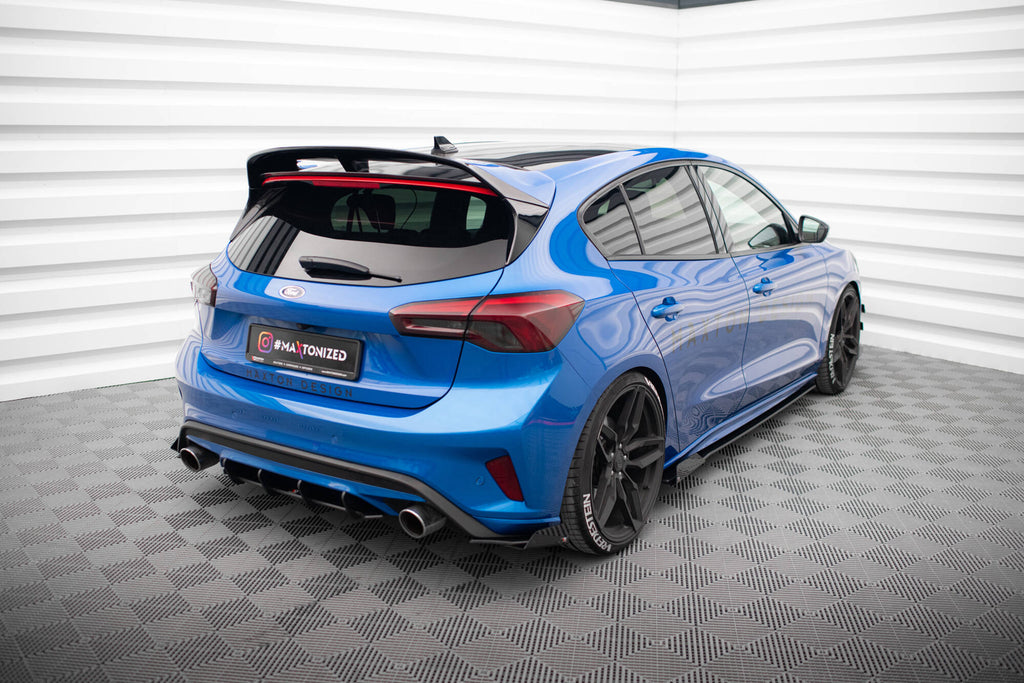 Maxton Design Street Pro Heck Ansatz Flaps Diffusor + Flaps passend für Ford Focus ST Mk4 schwarz Hochglanz