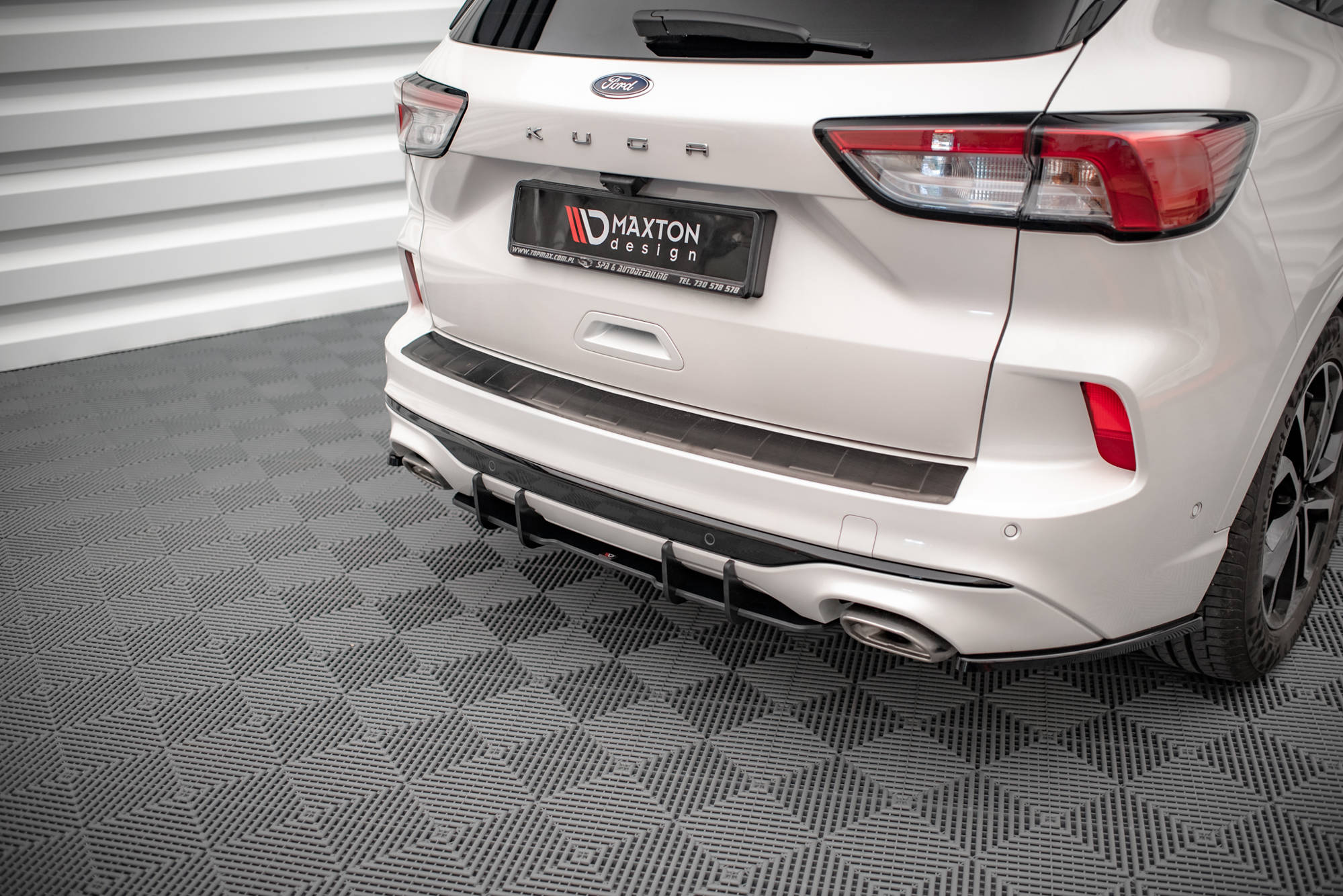 Maxton Design Street Pro Heckschürze passend für Ford Kuga ST-Line Mk3