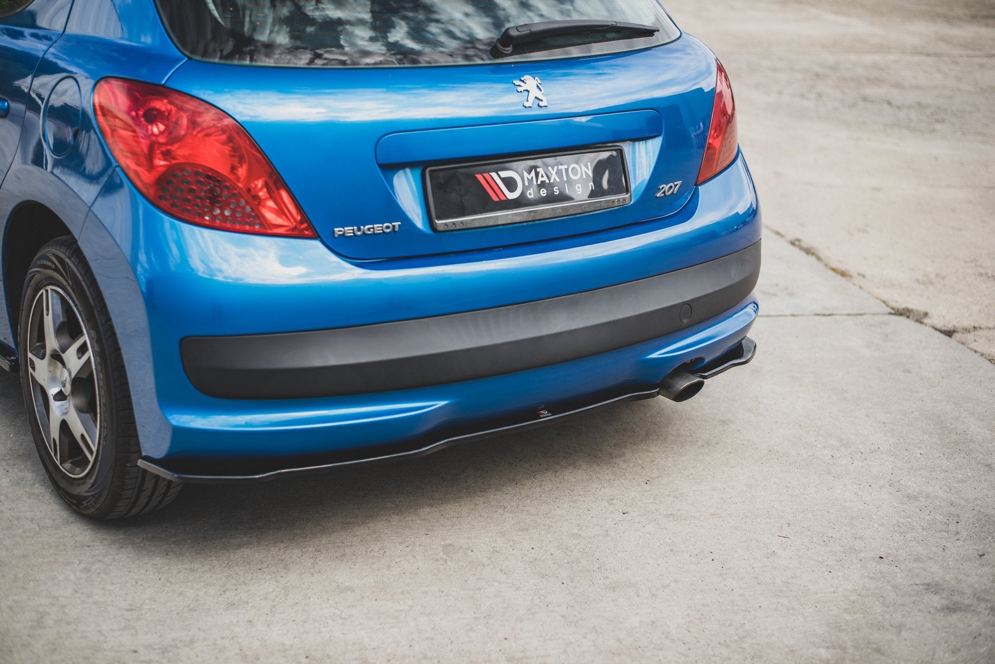 Maxton Design Heck Ansatz Flaps Diffusor passend für Peugeot 207 Sport schwarz Hochglanz
