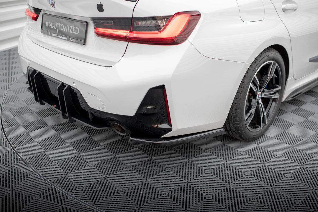 Maxton Design Heck Ansatz Flaps Diffusor passend für BMW M-Paket G20 / G21 Facelift schwarz Hochglanz