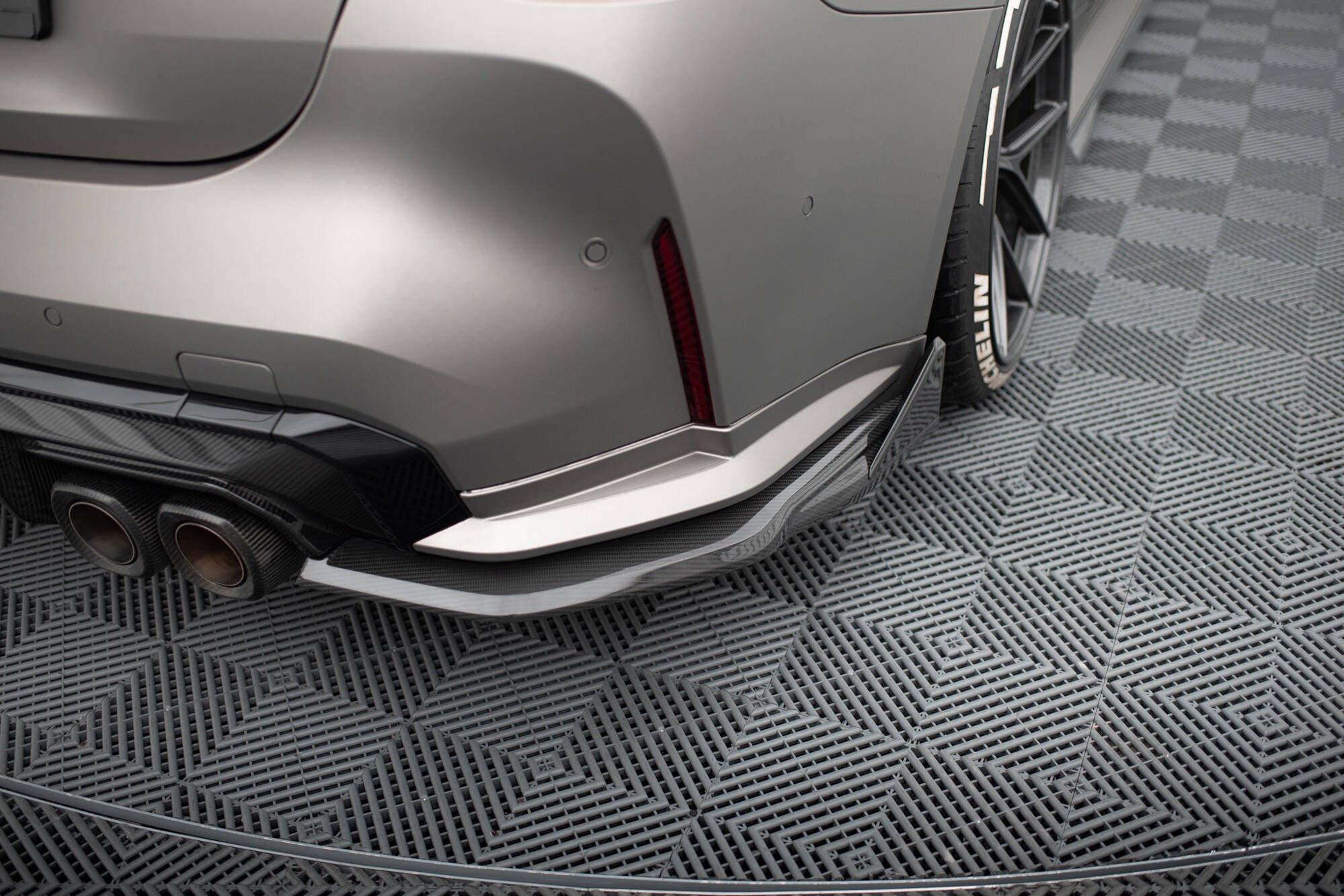 Maxton Design Prepreg Carbon Rear Flaps BMW M4 G82 / G82 Facelift für BMW M4 G82