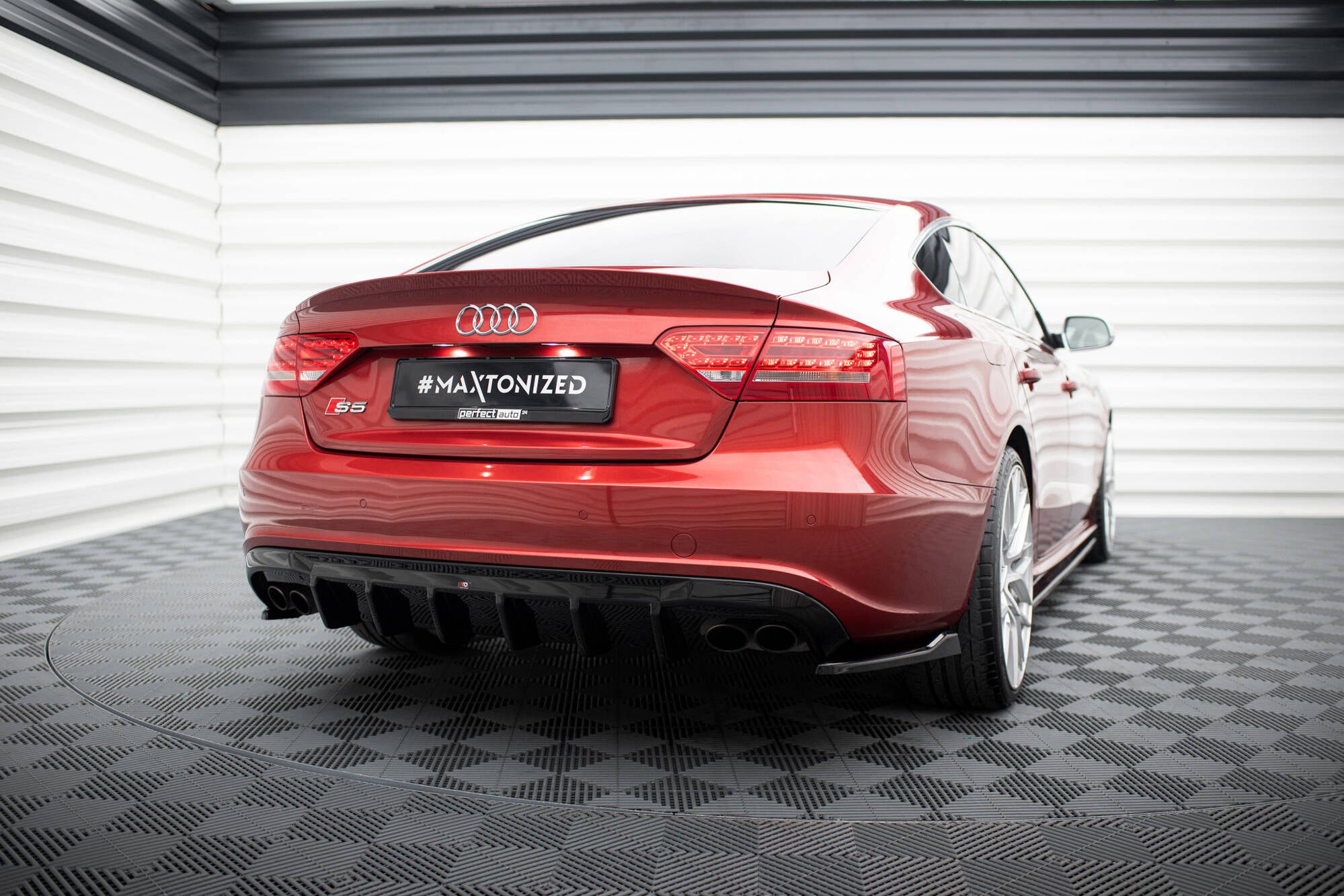 Maxton Design Diffusor Heck Ansatz passend für Audi S5 Sportback 8T