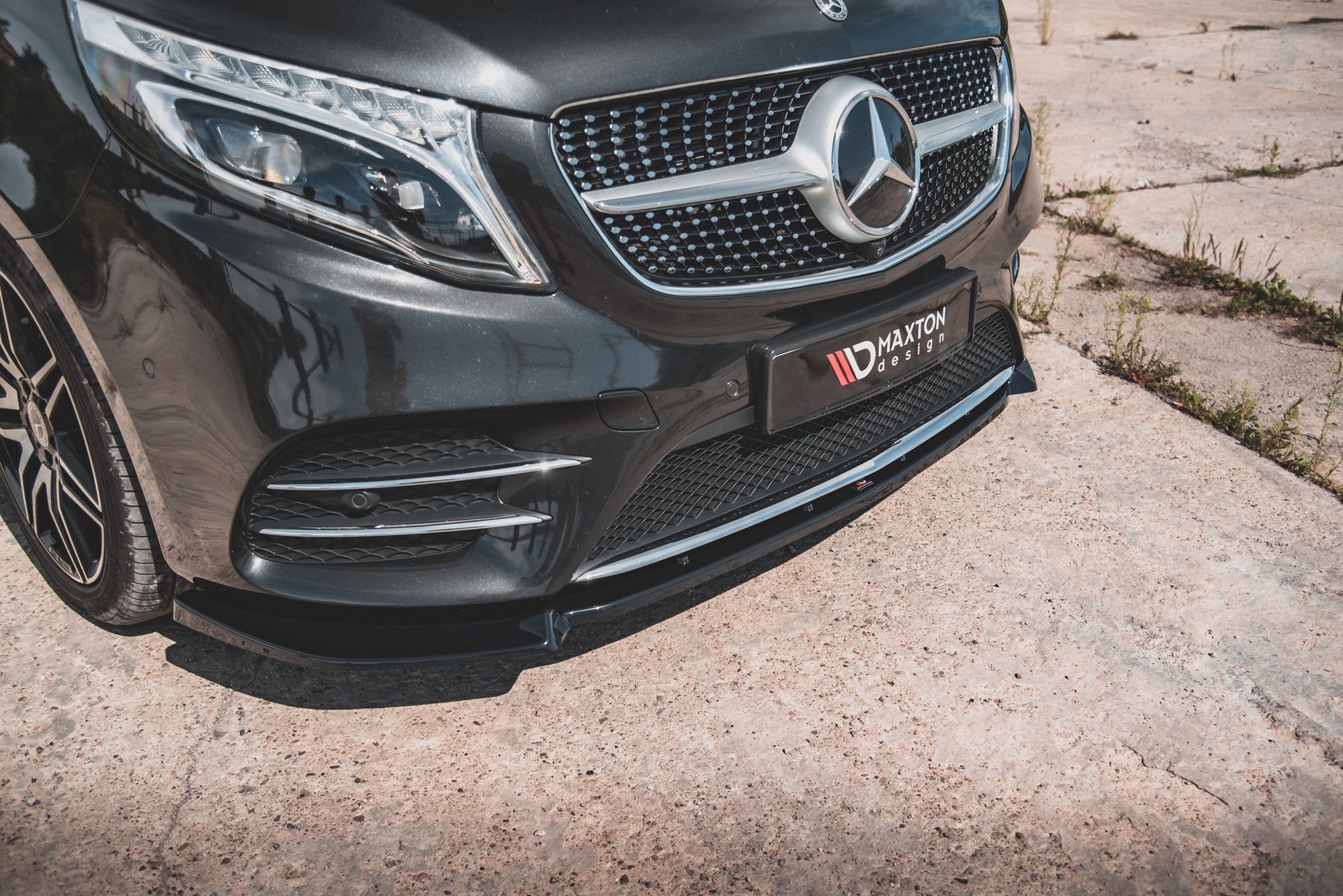 Maxton Design Street+ Spoilerlippe Front Ansatz V.3 passend für Mercedes-Benz V-Klasse AMG-Line W447 schwarz Hochglanz