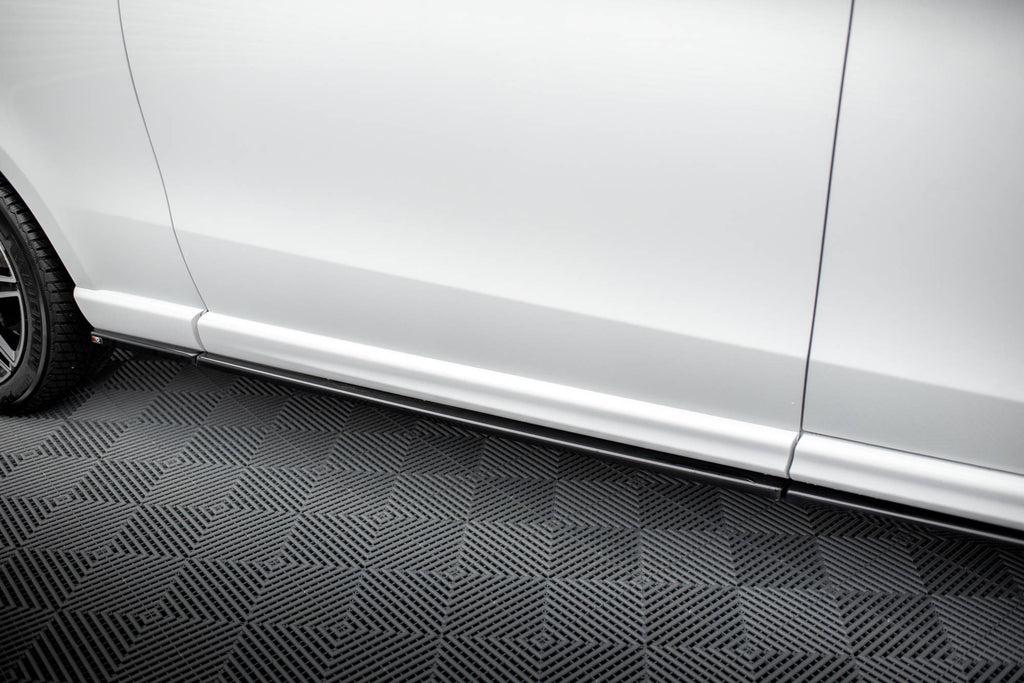 Maxton Design Street+ Seitenschweller Leisten passend für V.1 passend für Mercedes-Benz V-Klasse Extra Long AMG-Line W447 schwarz Hochglanz