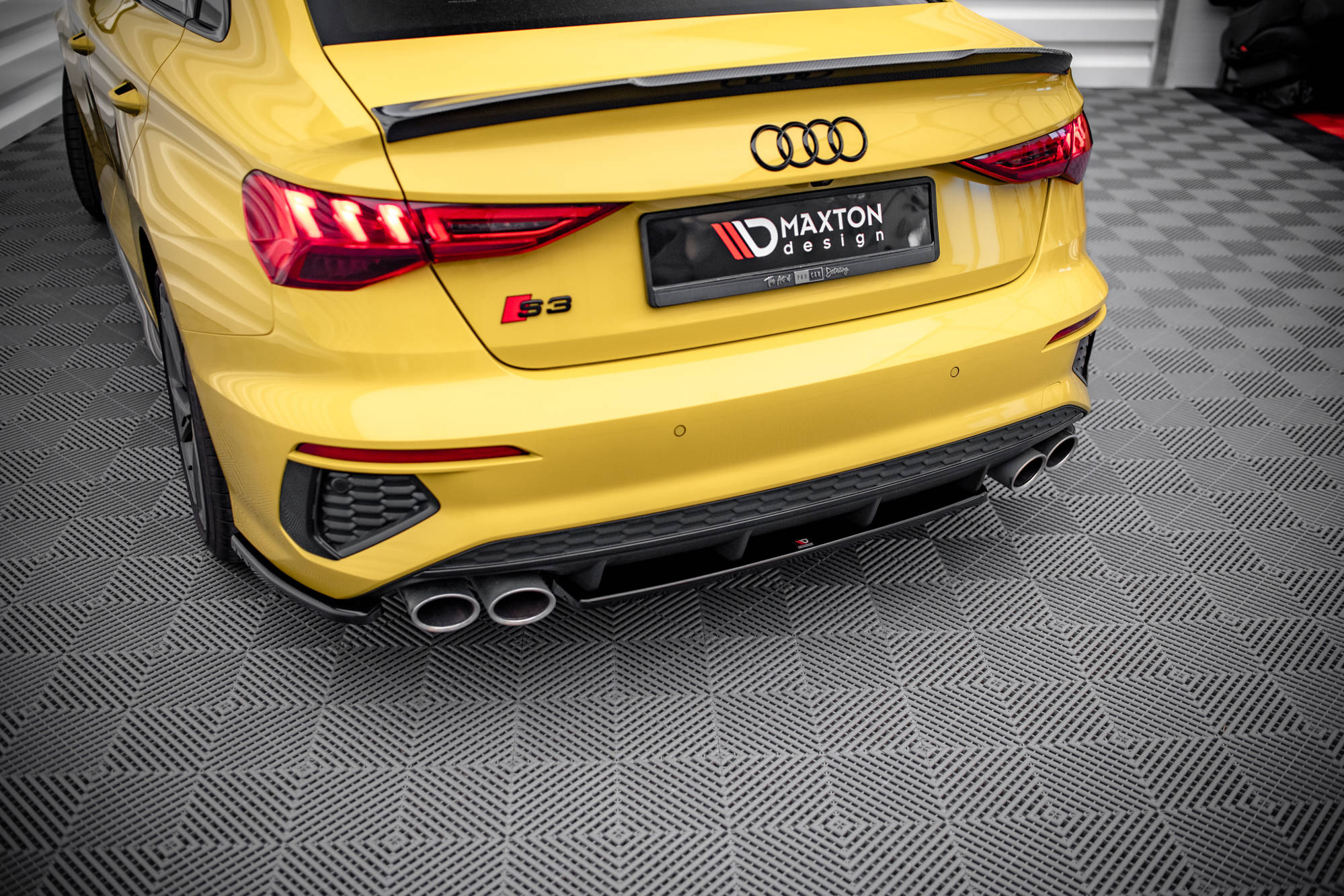 Maxton Design Heckansatz Audi S3 Limousine 8Y schwarz Hochglanz für Audi A3
