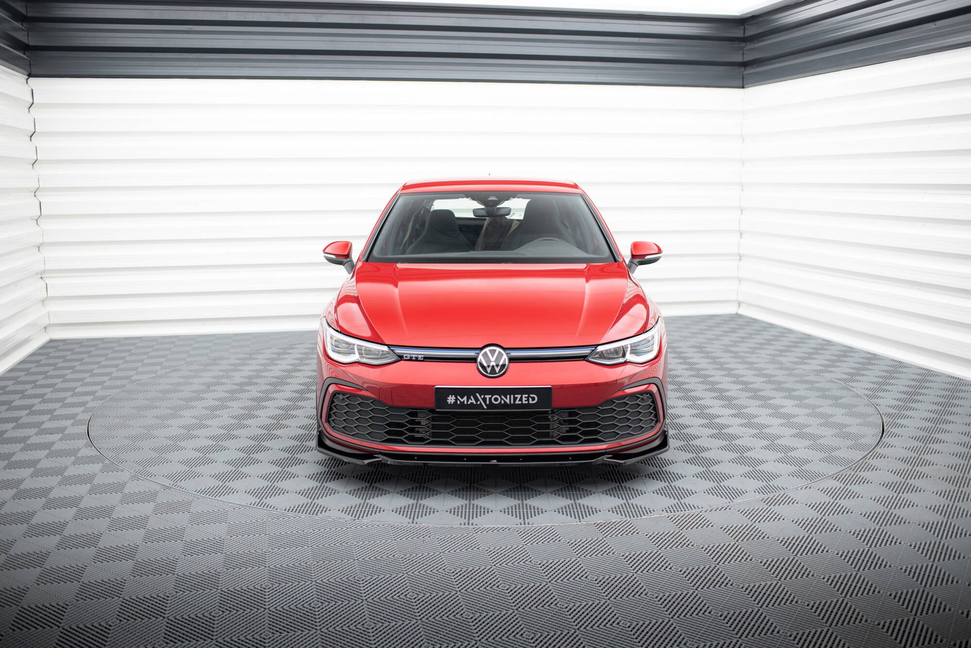 Maxton Design Street+ Spoilerlippe Front Ansatz V.2 + Flaps passend für VW Golf GTI / GTE / GTD / R-Line Mk8