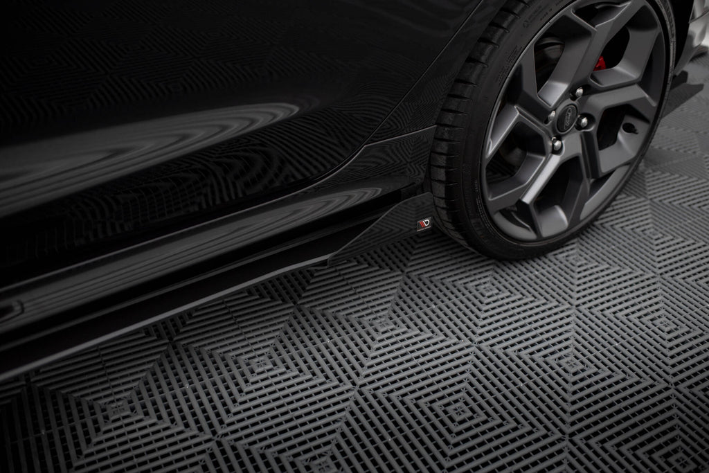 Maxton Design Seitenschweller Flaps passend für Ford Fiesta ST / ST-Line Mk8 schwarz Hochglanz