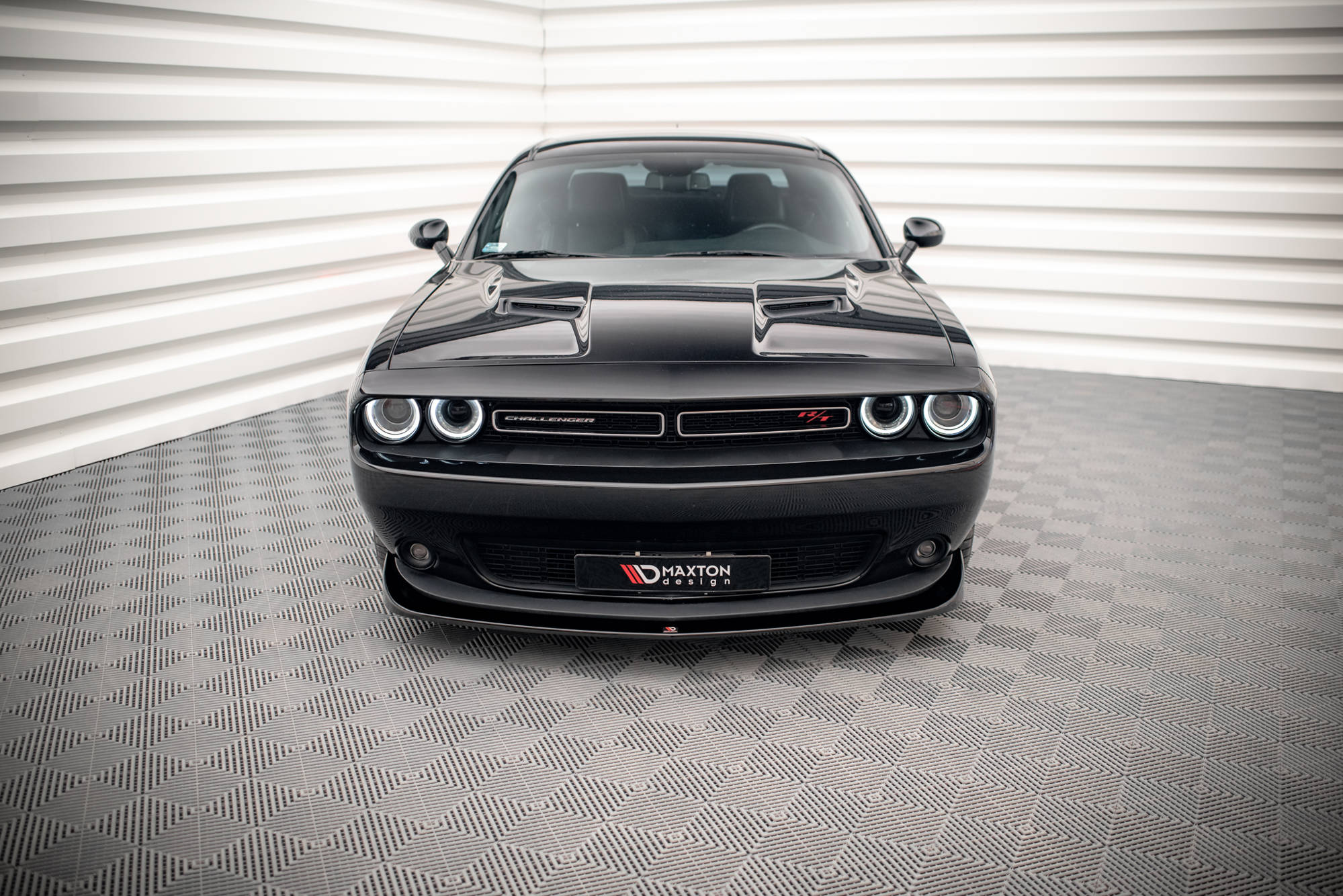 Maxton Design Street+ Spoilerlippe Front Ansatz passend für Dodge Challenger RT Mk3 Facelift schwarz Hochglanz