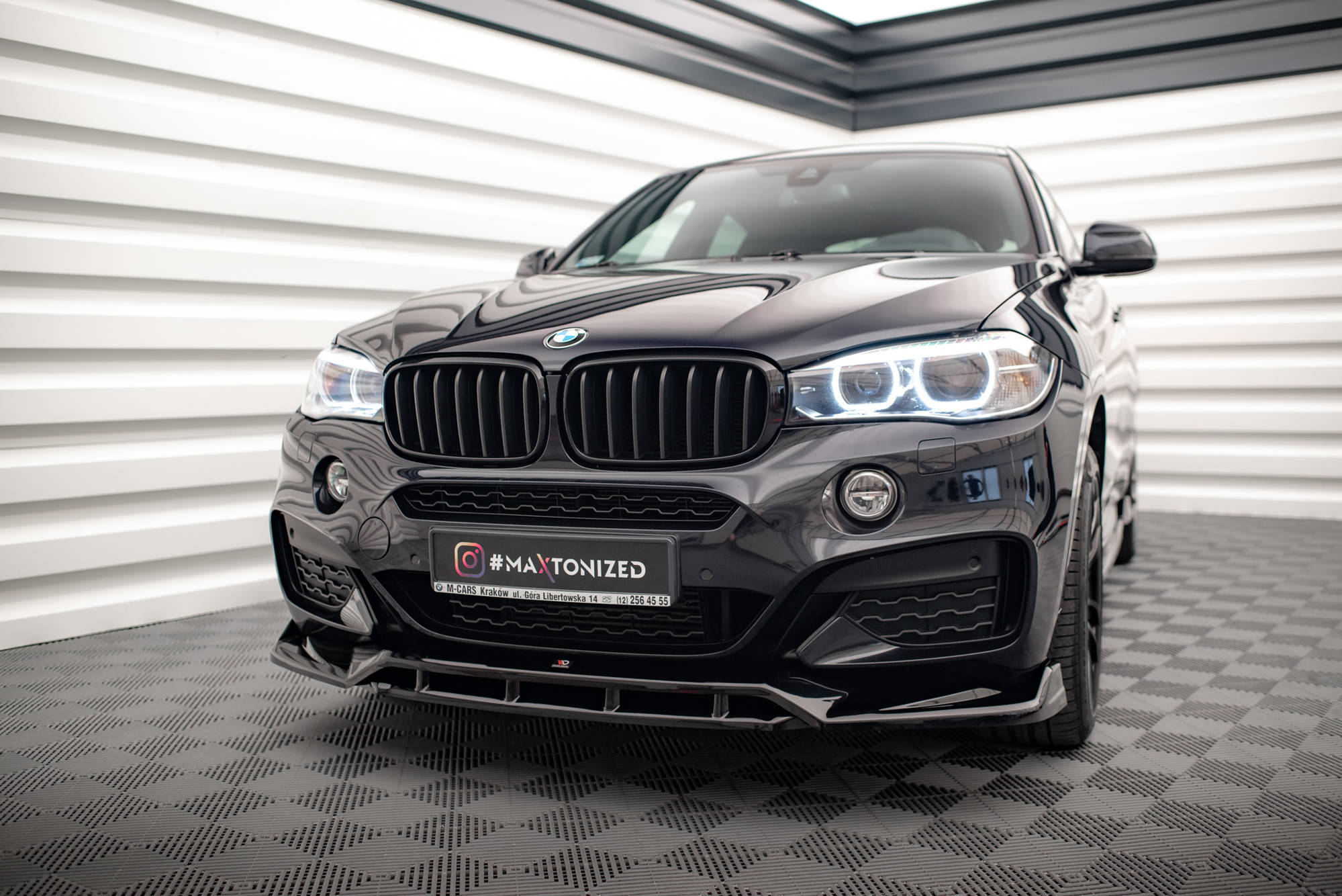 Maxton Design Street+ Spoilerlippe Front Ansatz V.3 passend für BMW X6 M-Paket F16 schwarz Hochglanz
