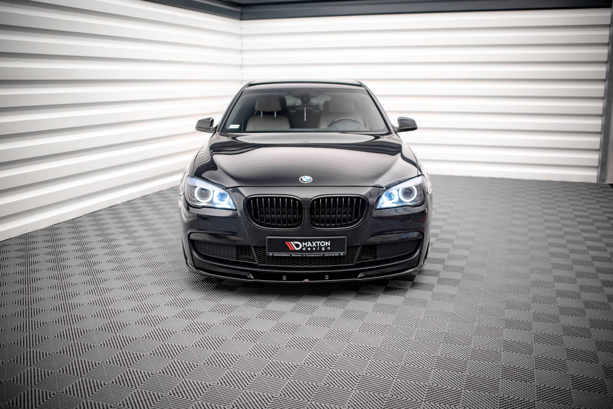 Maxton Design Street+ Spoilerlippe Front Ansatz V.2 passend für BMW 7 M-Paket F01 schwarz Hochglanz