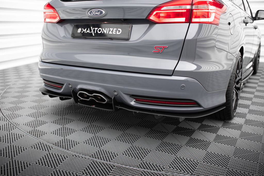 Maxton Design Heckschürze passend für Ford Focus ST Mk3 Kombi