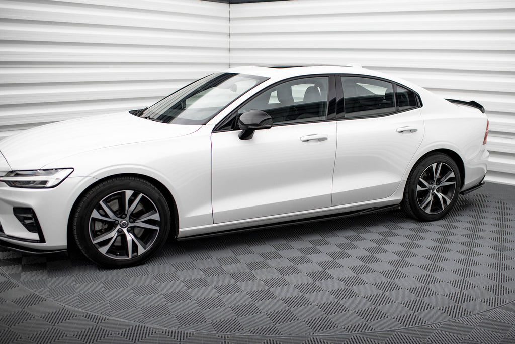 Maxton Design Street+ Seitenschweller Leisten passend für V.1 passend für Volvo S60/V60 R-Design Mk3 schwarz Hochglanz