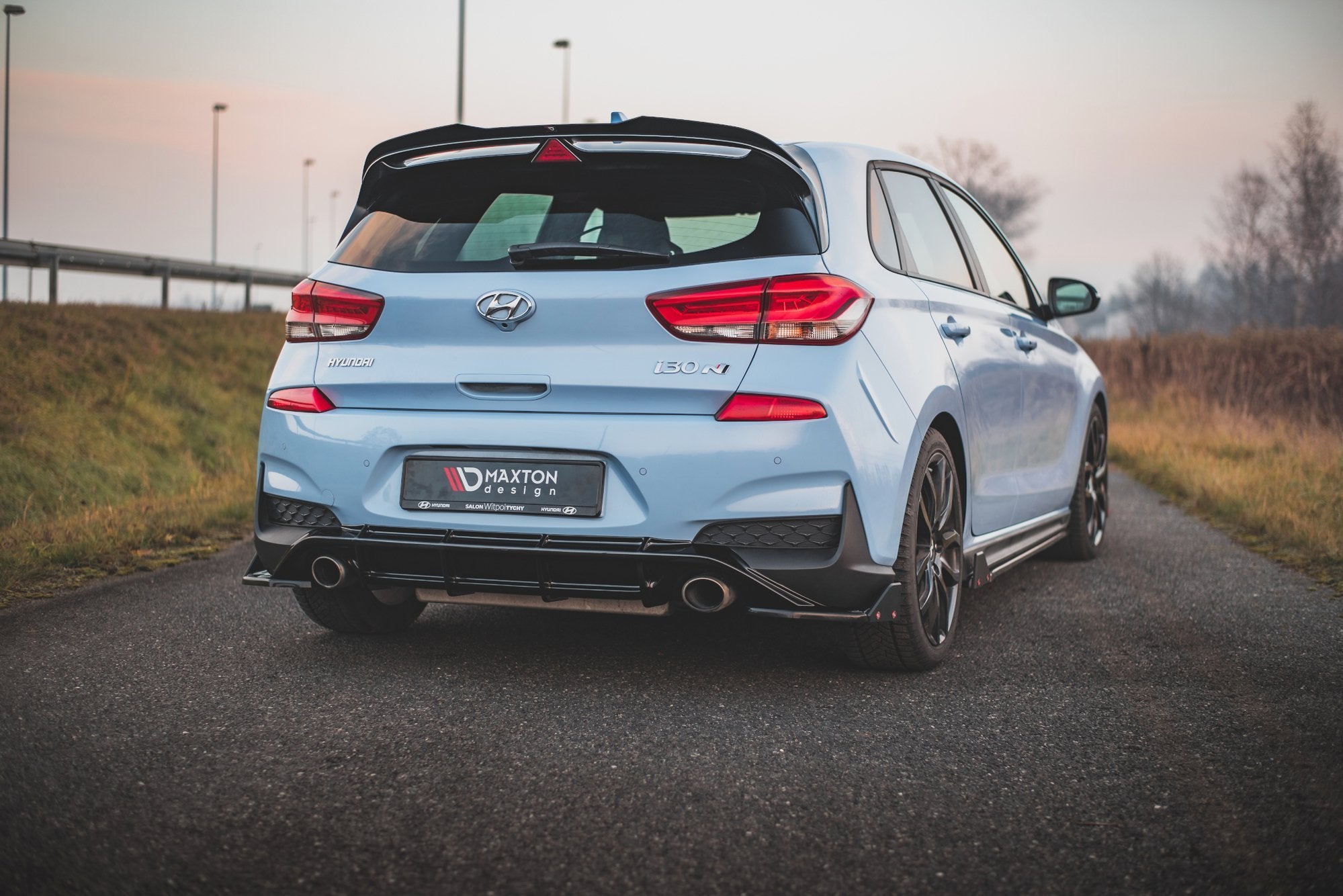 Maxton Design Heck Ansatz Flaps Diffusor V.7 + Flaps passend für Hyundai I30 N Mk3 Hatchback