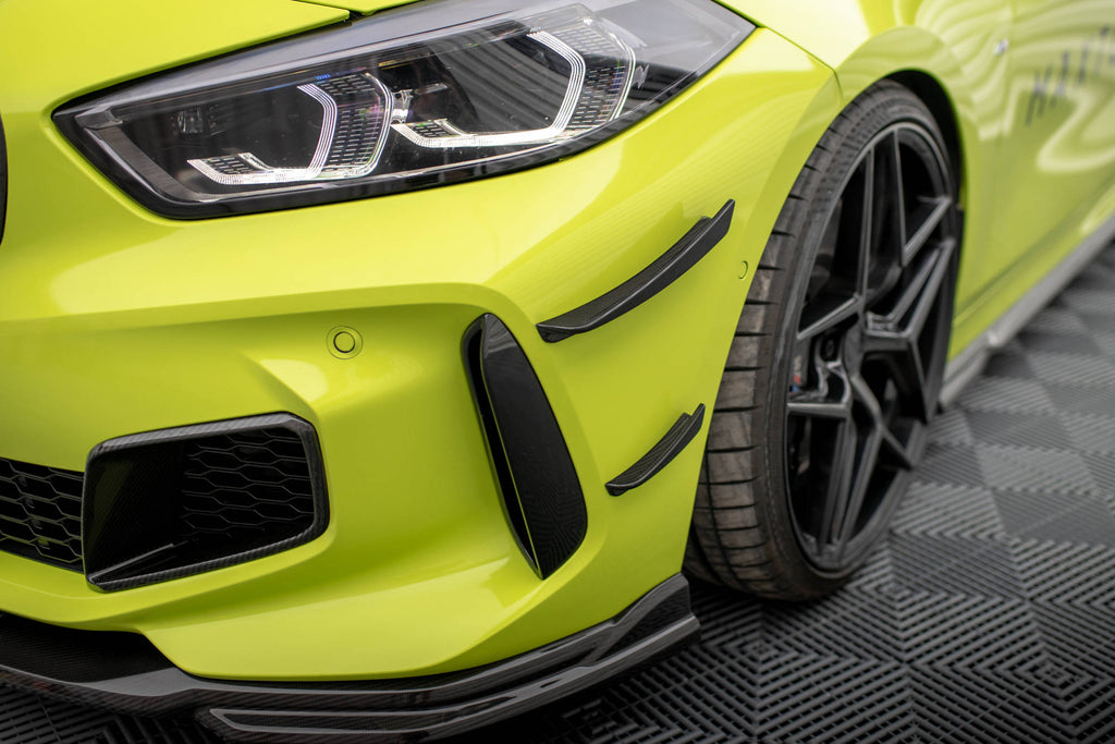 Maxton Design Carbon Fiber Front Bumper Wings (Canards) Prepreg BMW 1er M-Paket / M135i / 128ti F40 für BMW 1er F40