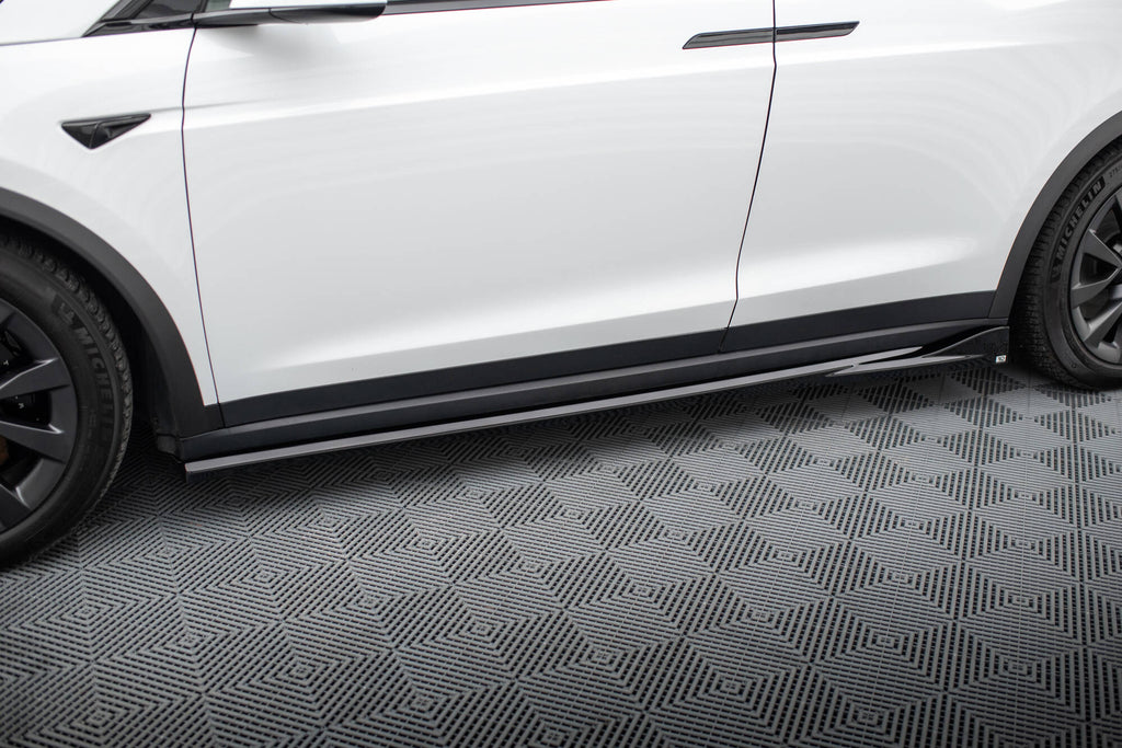 Maxton Design Street+ Seitenschweller Leisten passend für Tesla Model X Mk1 Facelift schwarz Hochglanz