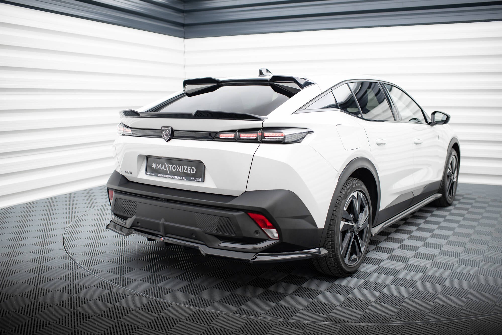 Maxton Design Höher Spoiler CAP 3D passend für Peugeot 408 Mk1 schwarz Hochglanz