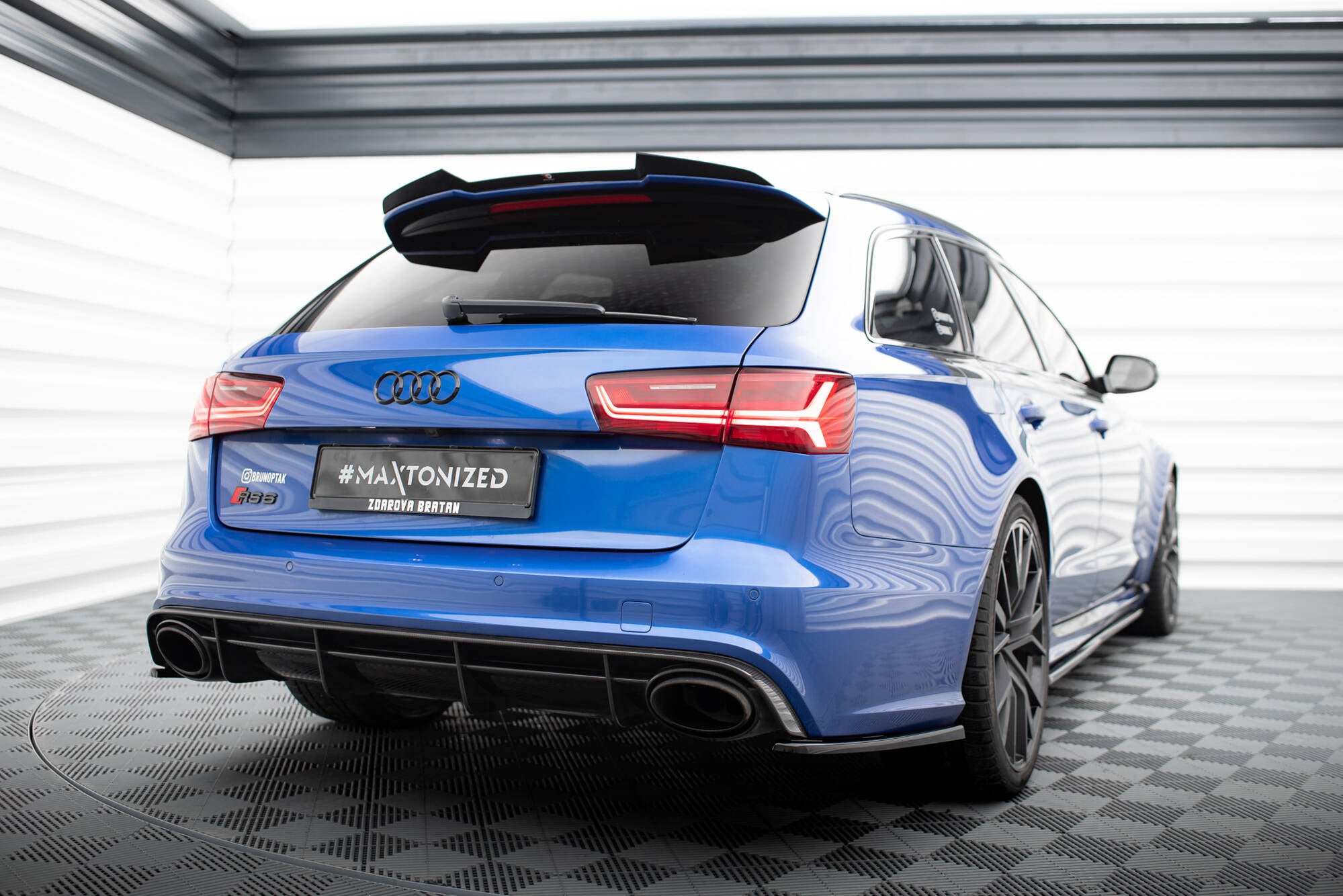 Maxton Design Spoiler CAP V.2 passend für Audi RS6 C7 / C7 Facelift schwarz Hochglanz