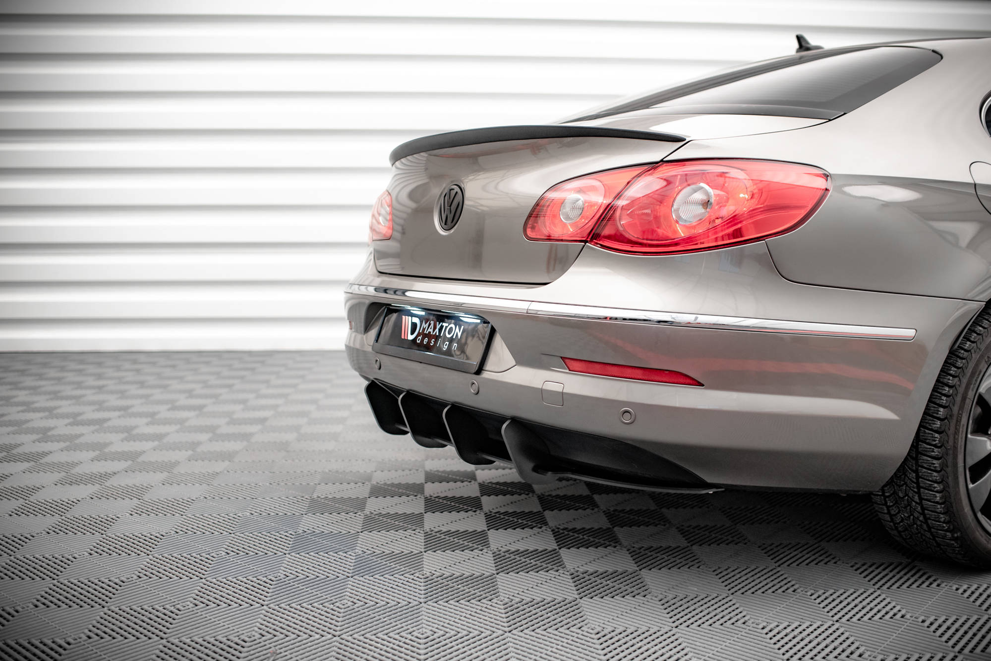 Maxton Design Street Pro Heckschürze passend für VW Passat CC