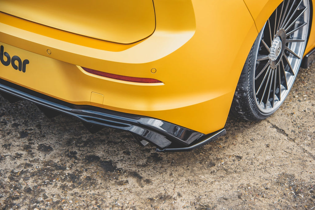 Maxton Design Heck Ansatz Flaps Diffusor passend für VW Golf Hatchback Mk8 Facelift schwarz Hochglanz