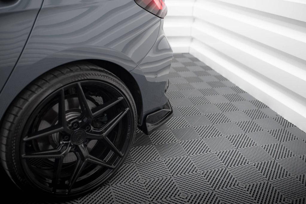 Maxton Design Heck Ansatz Flaps Diffusor V.4 passend für BMW 1er M-Paket / M135i / 128ti F40 schwarz Hochglanz