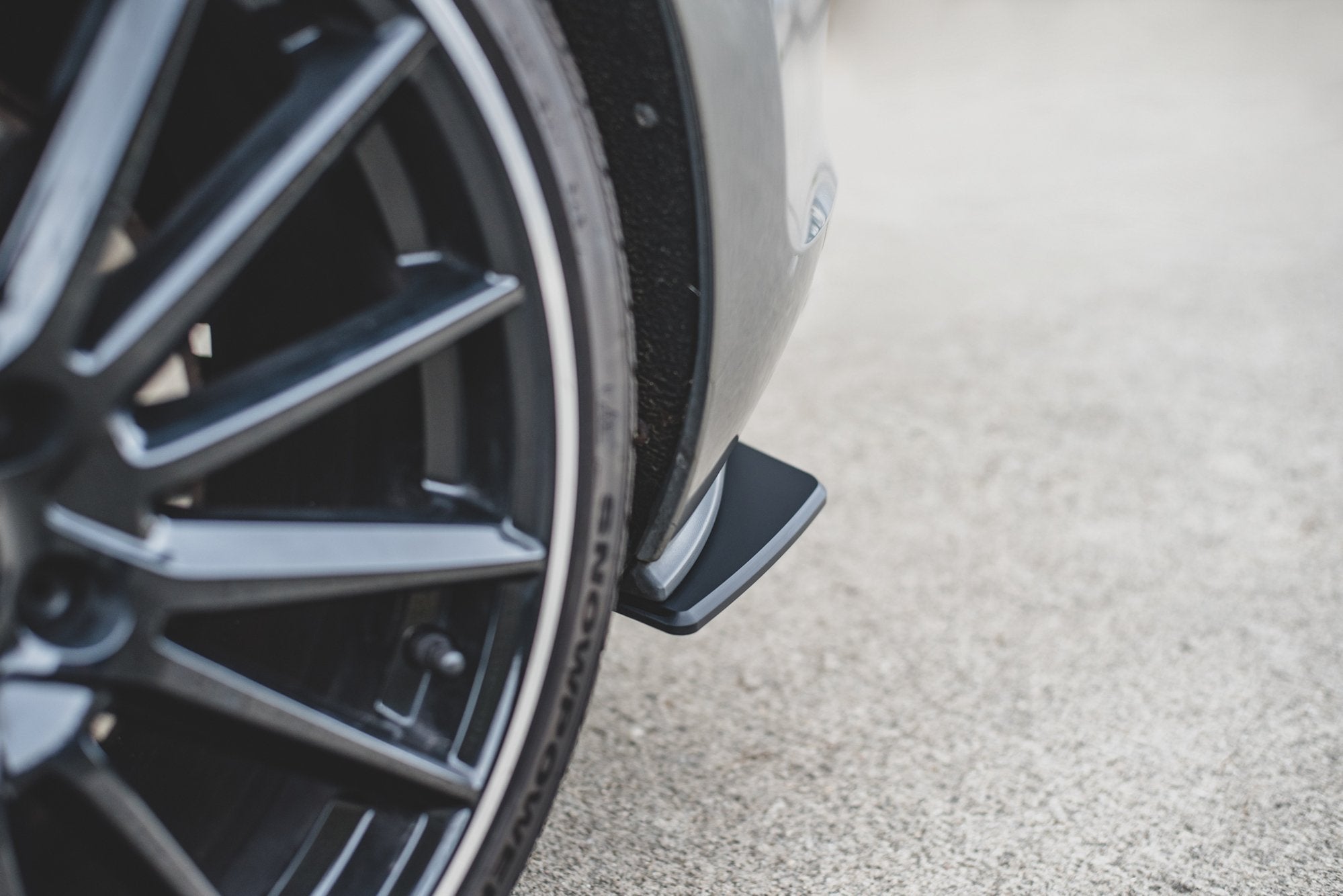 Maxton Design Street Pro Heck Ansatz Flaps Diffusor passend für L + R V.1 VW Golf 7 GTI