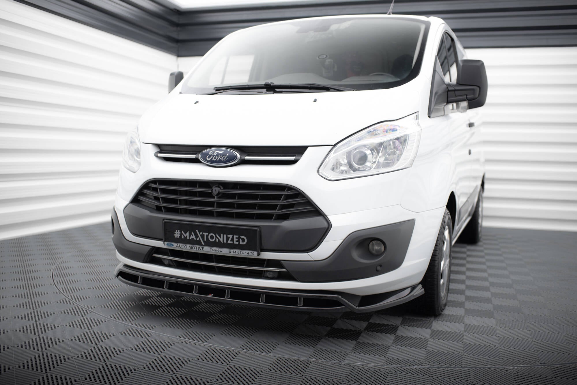 Maxton Design Street+ Spoilerlippe Front Ansatz passend für Ford Transit Custom Mk1 schwarz Hochglanz