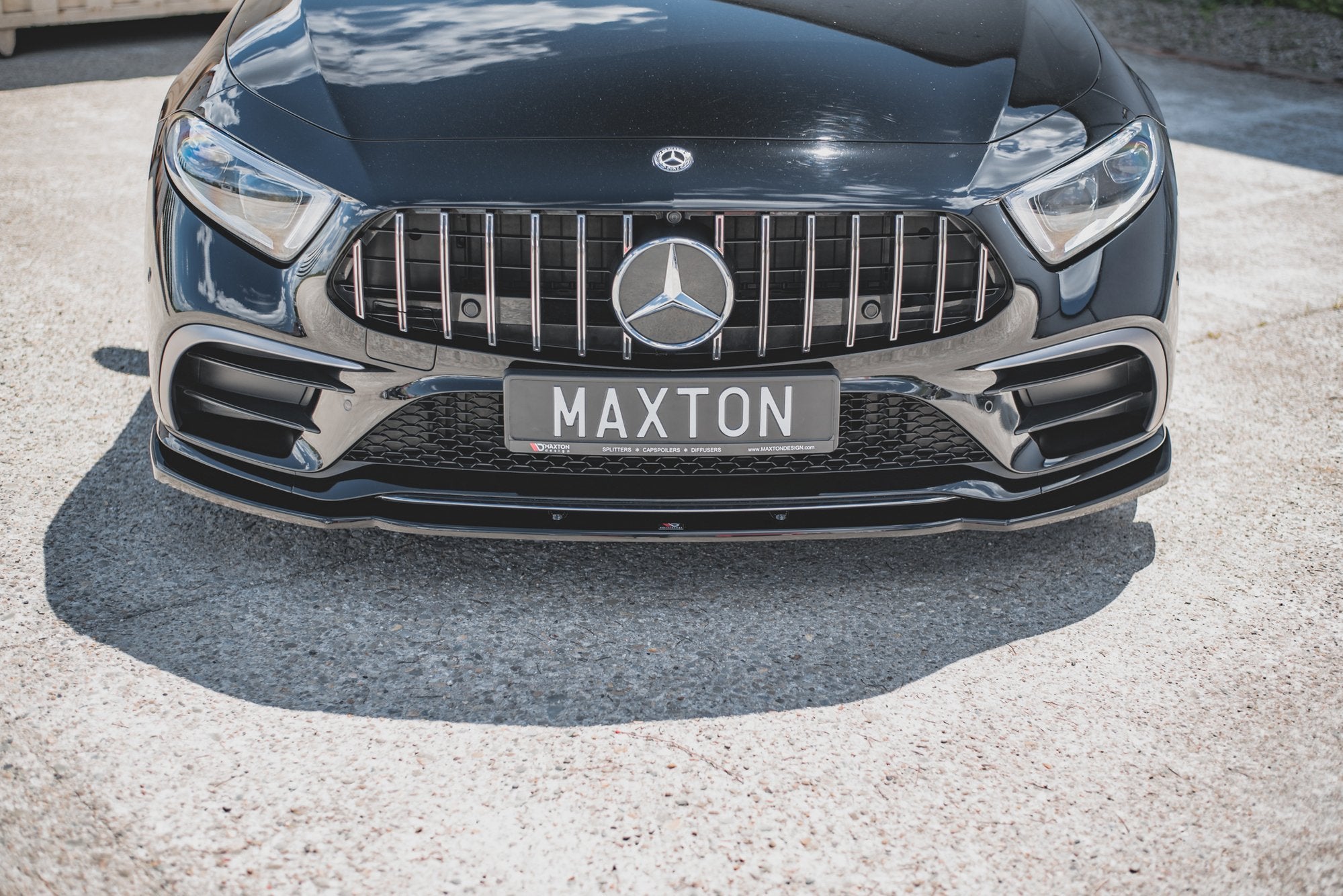 Maxton Design Front Ansatz V.2 für Mercedes-Benz CLS AMG-Line / 53AMG C257 schwarz matt